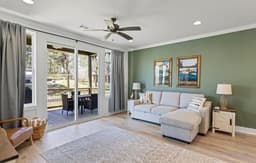 Lakefront Villa @ Bay Pines- Unit 2