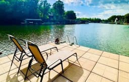 Lakefront Oasis Sunrise Beach