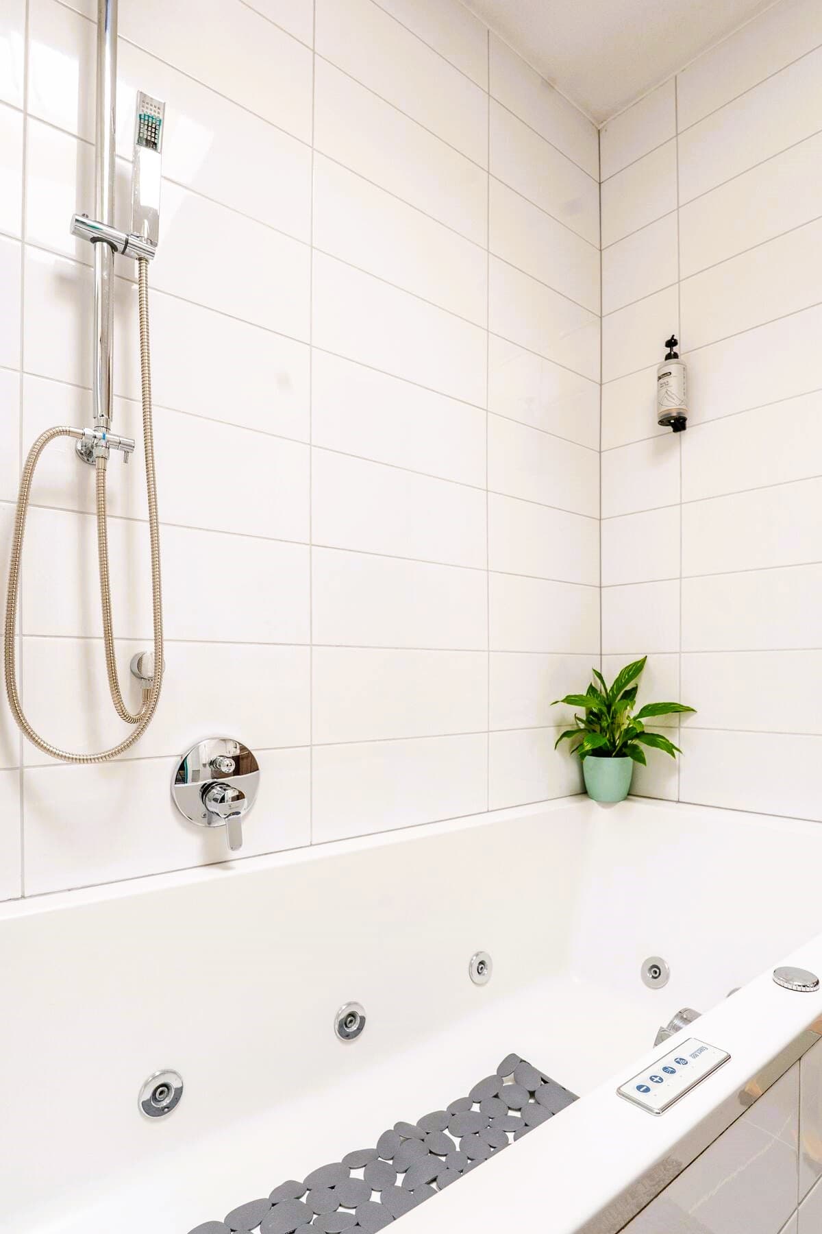 Whirlpoolbadewanne