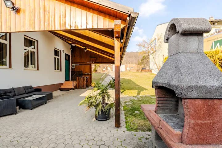 Barbecue area, veranda, garden