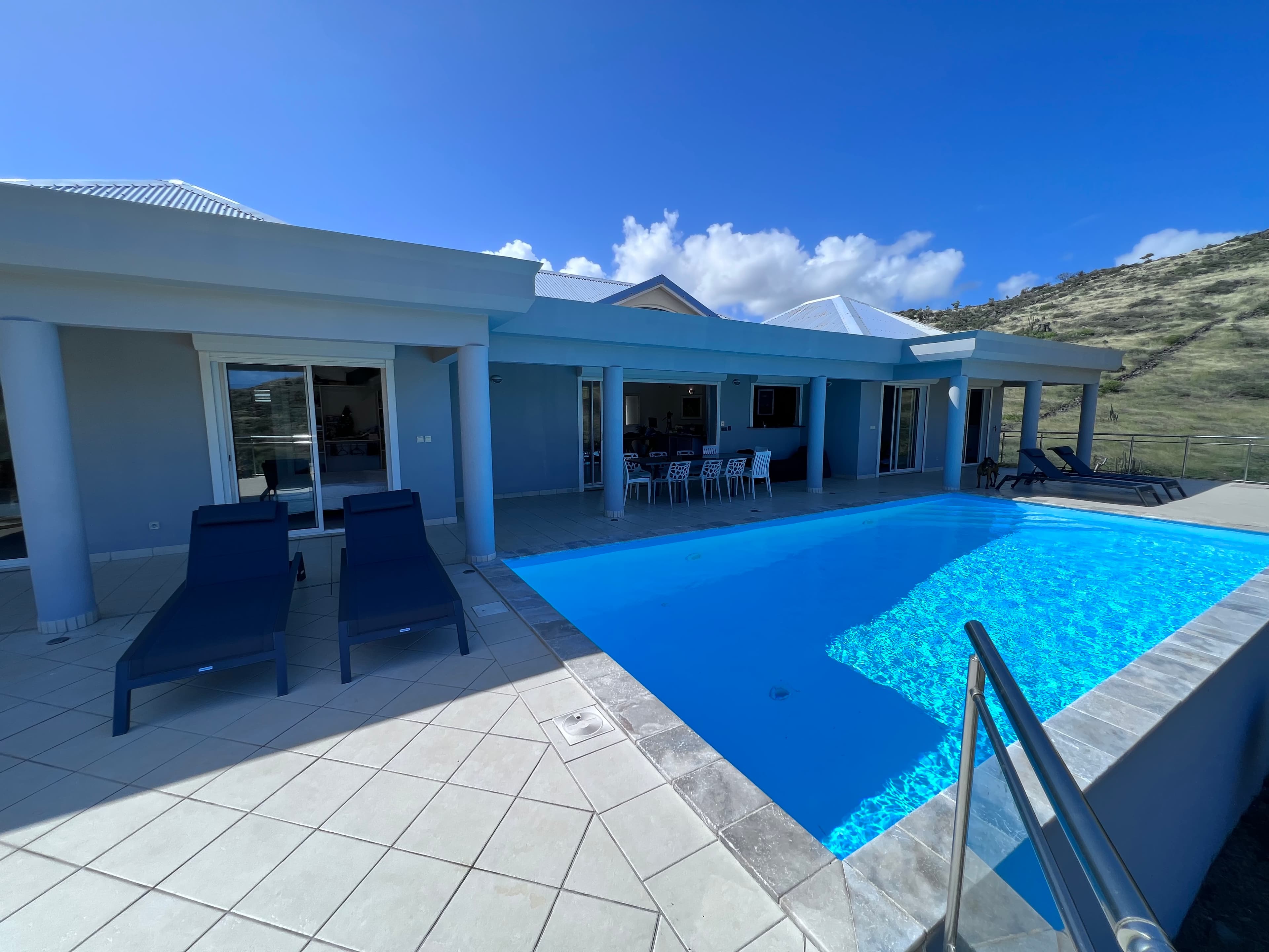 Piscine vue 3 - VILLA CHILL & RELAX - Conciergerie SHIVAKEYS - SAINT MARTIN