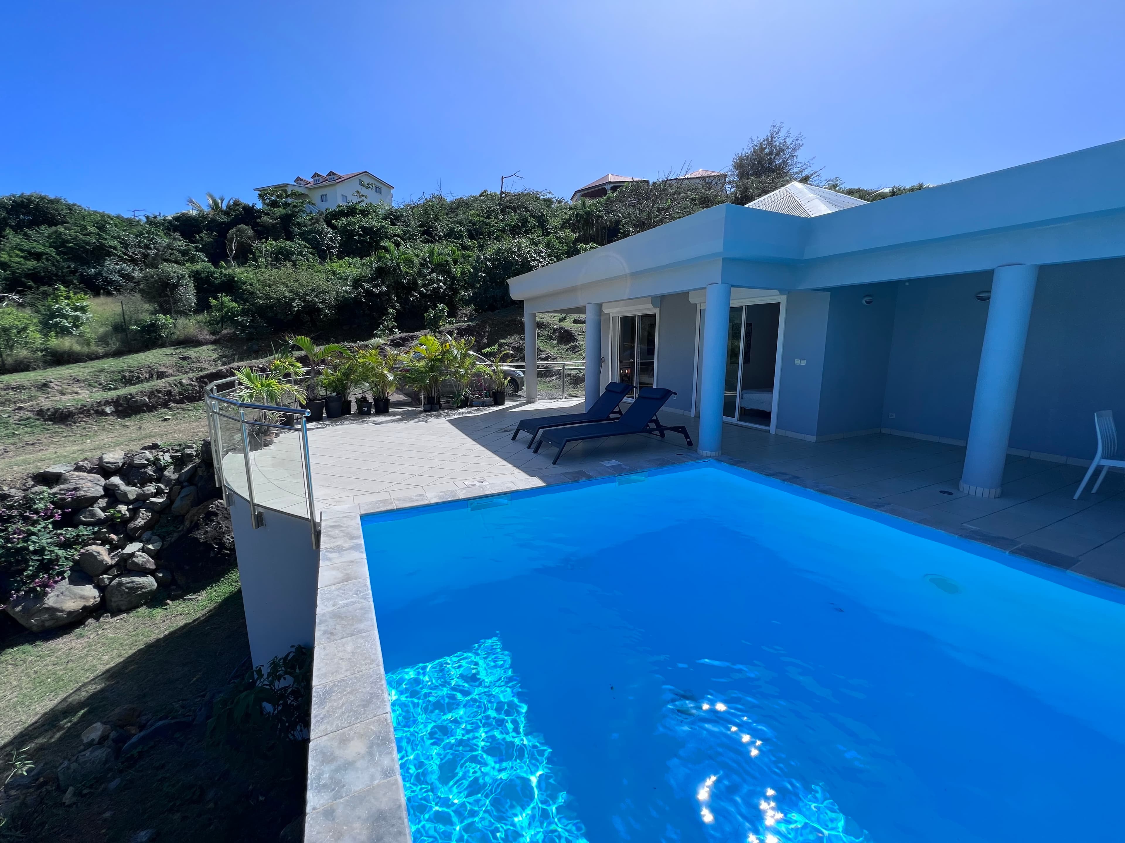 Piscine vue 5- VILLA CHILL & RELAX - Conciergerie SHIVAKEYS - SAINT MARTIN