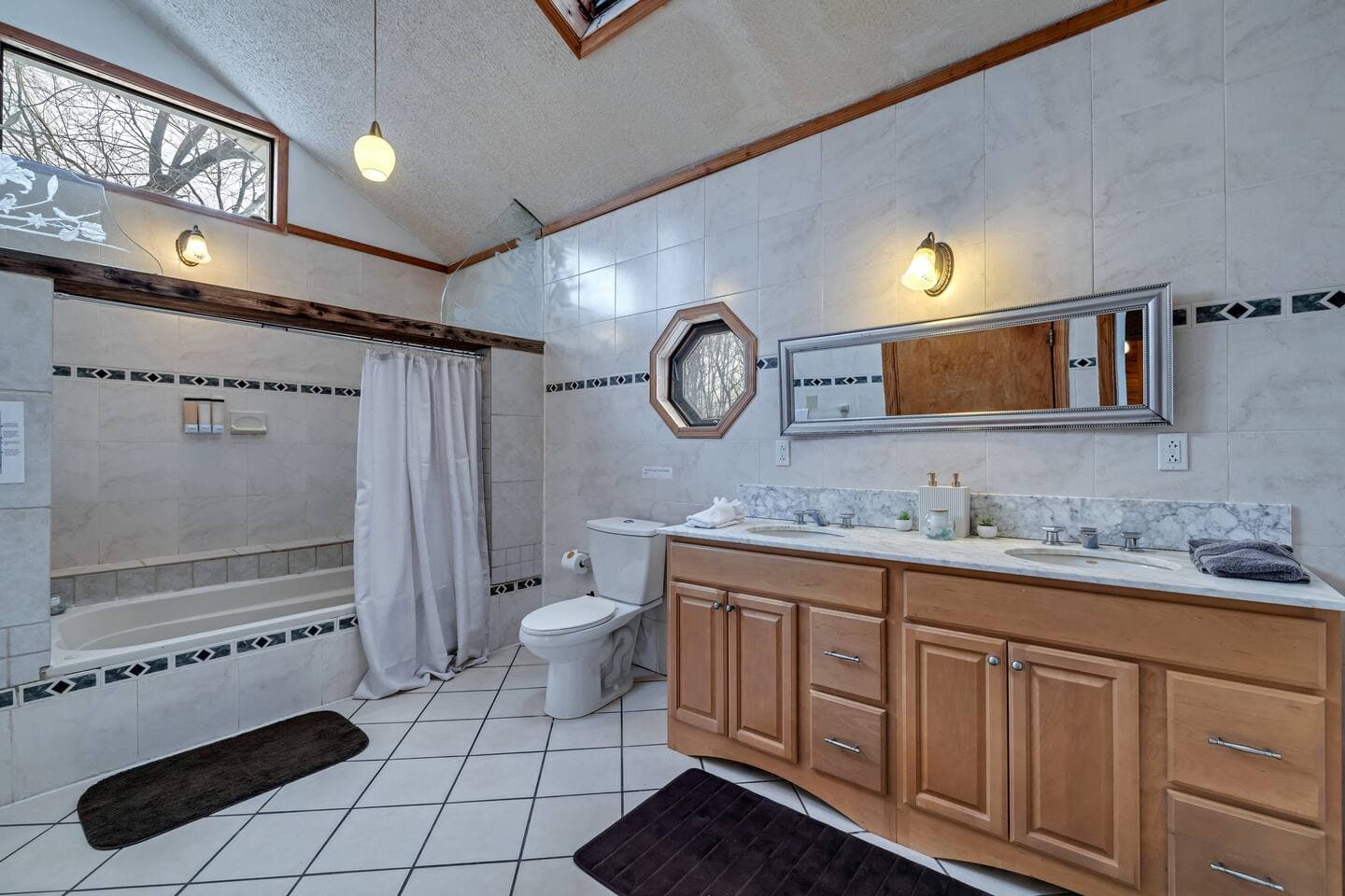 Gallery Image 51