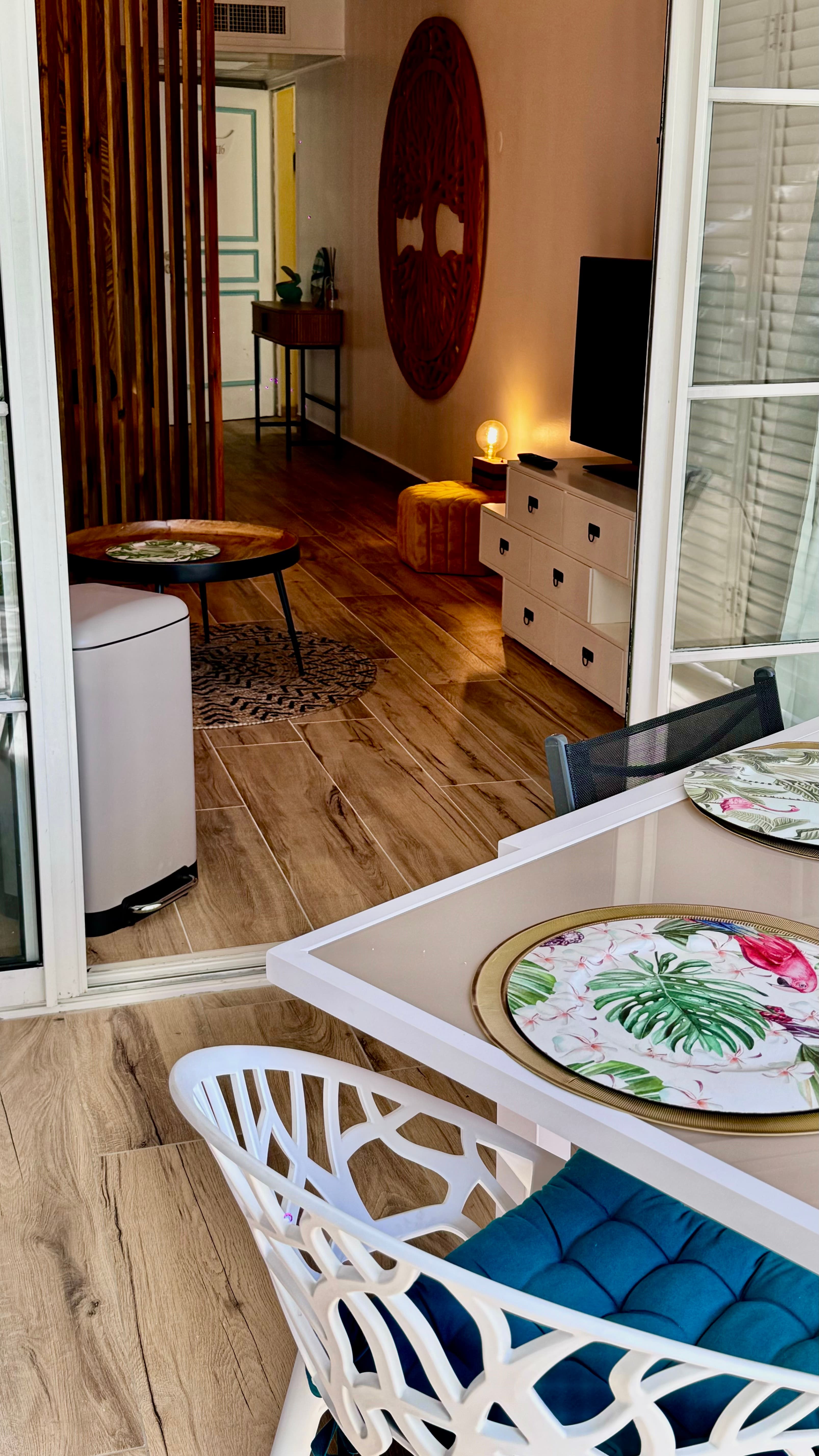 Terrasse vue salon - Studio TI KAZ BONNEUW - Village Vacances Sainte Anne GUADELOUPE - Conciergerie 