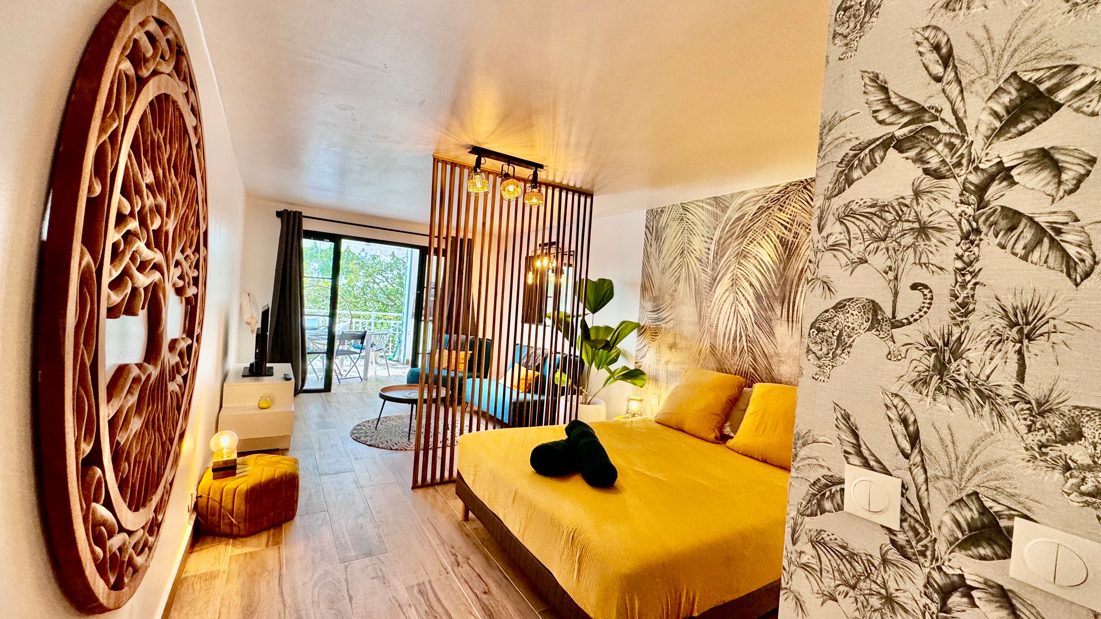 Chambre vue panoramique 2- Studio TI KAZ BONNEUW - Village Vacances Sainte Anne GUADELOUPE - Concier