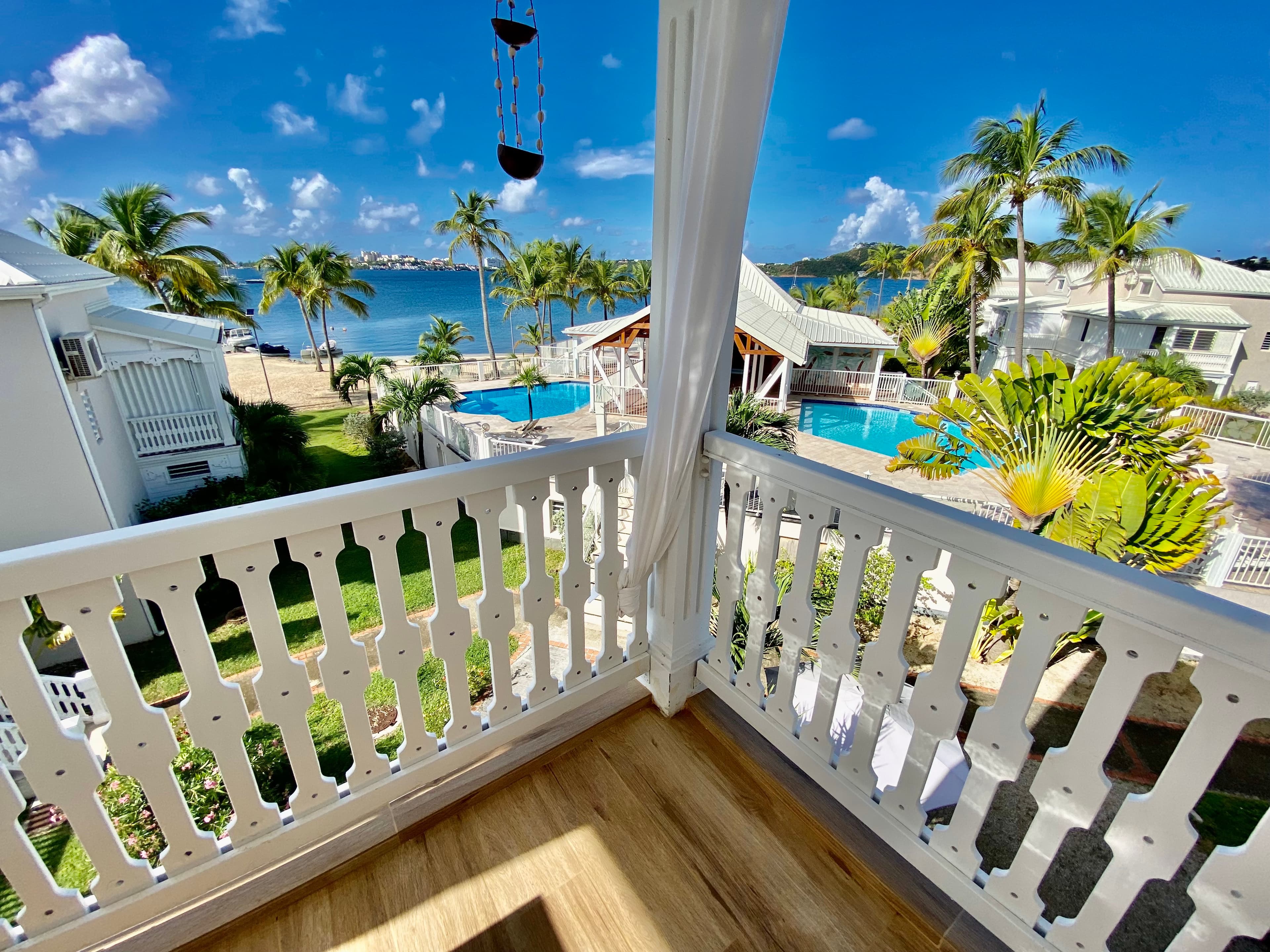 Terrasse magnifique vue lagon 2- Duplex LA JUNGLE BLEUE -Résidence Anse Margot - île de SAINT MART