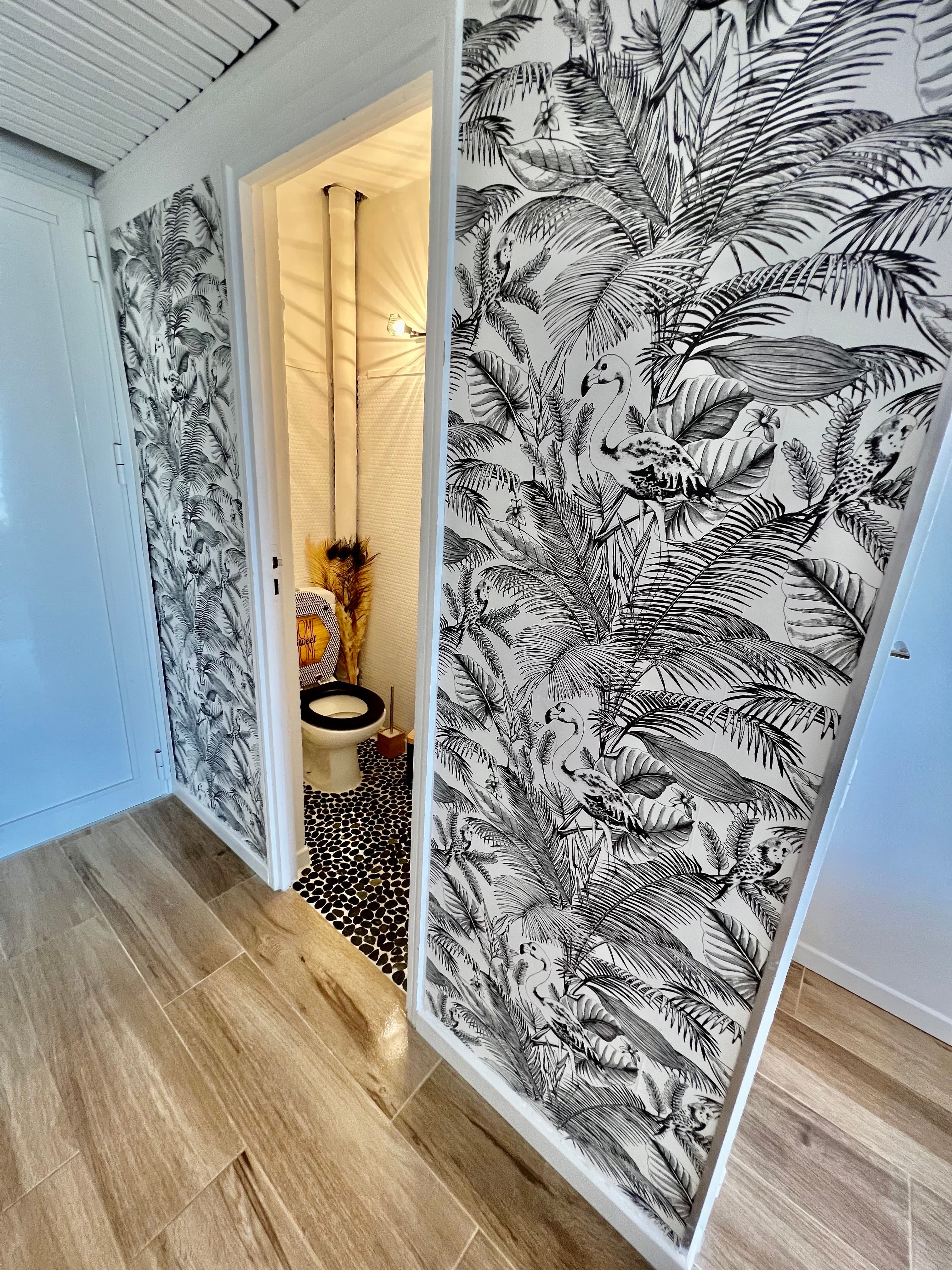 Entrée jungle WC black & white-Duplex LA JUNGLE BLEUE - Résidence Anse MARGOT - SAINT MARTIN