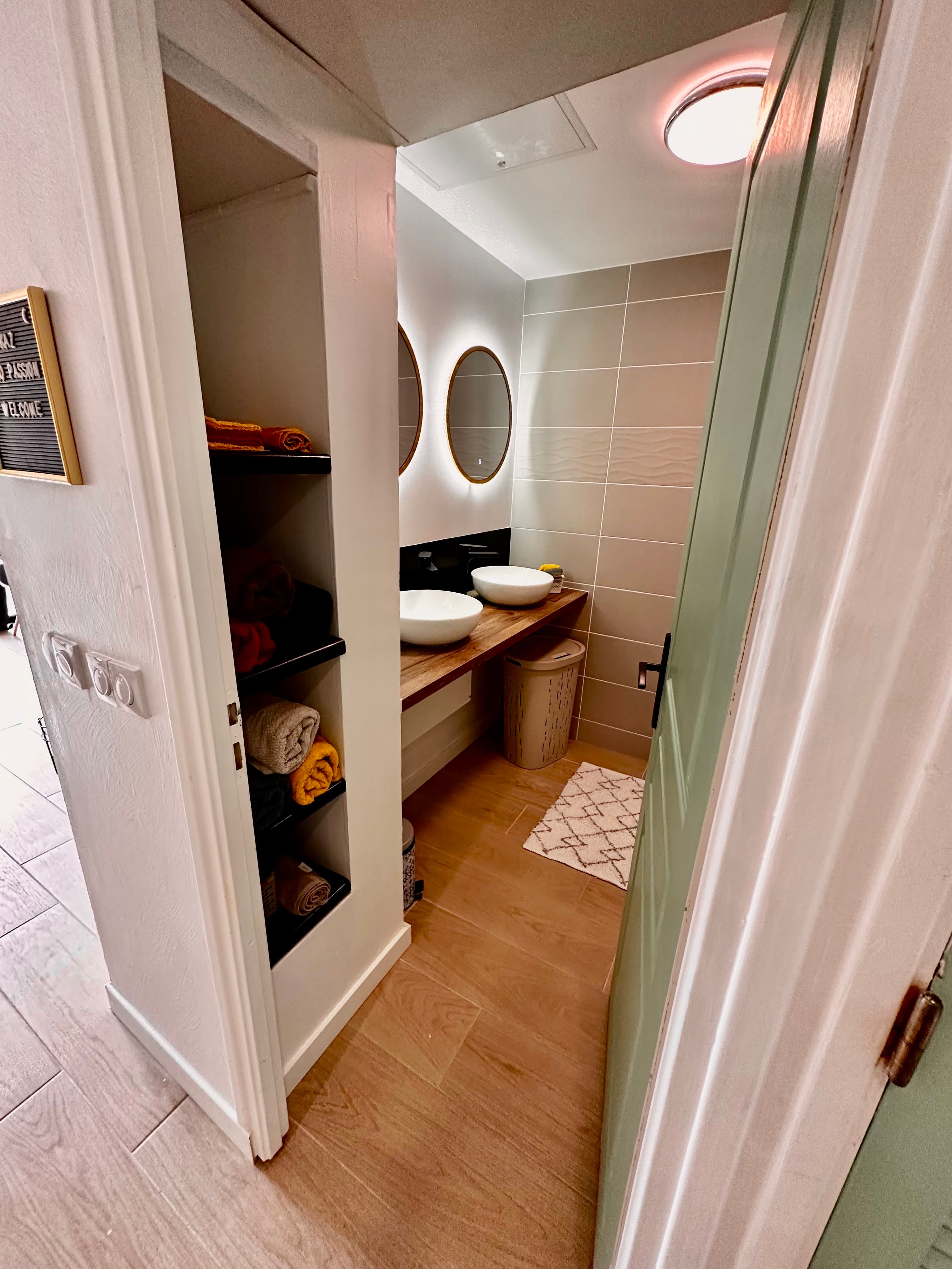 Salle de bain - Ti kaz Coco Passion - PIERRE & VACANCES Sainte Anne Guadeloupe - Conciergerie SHIVAK