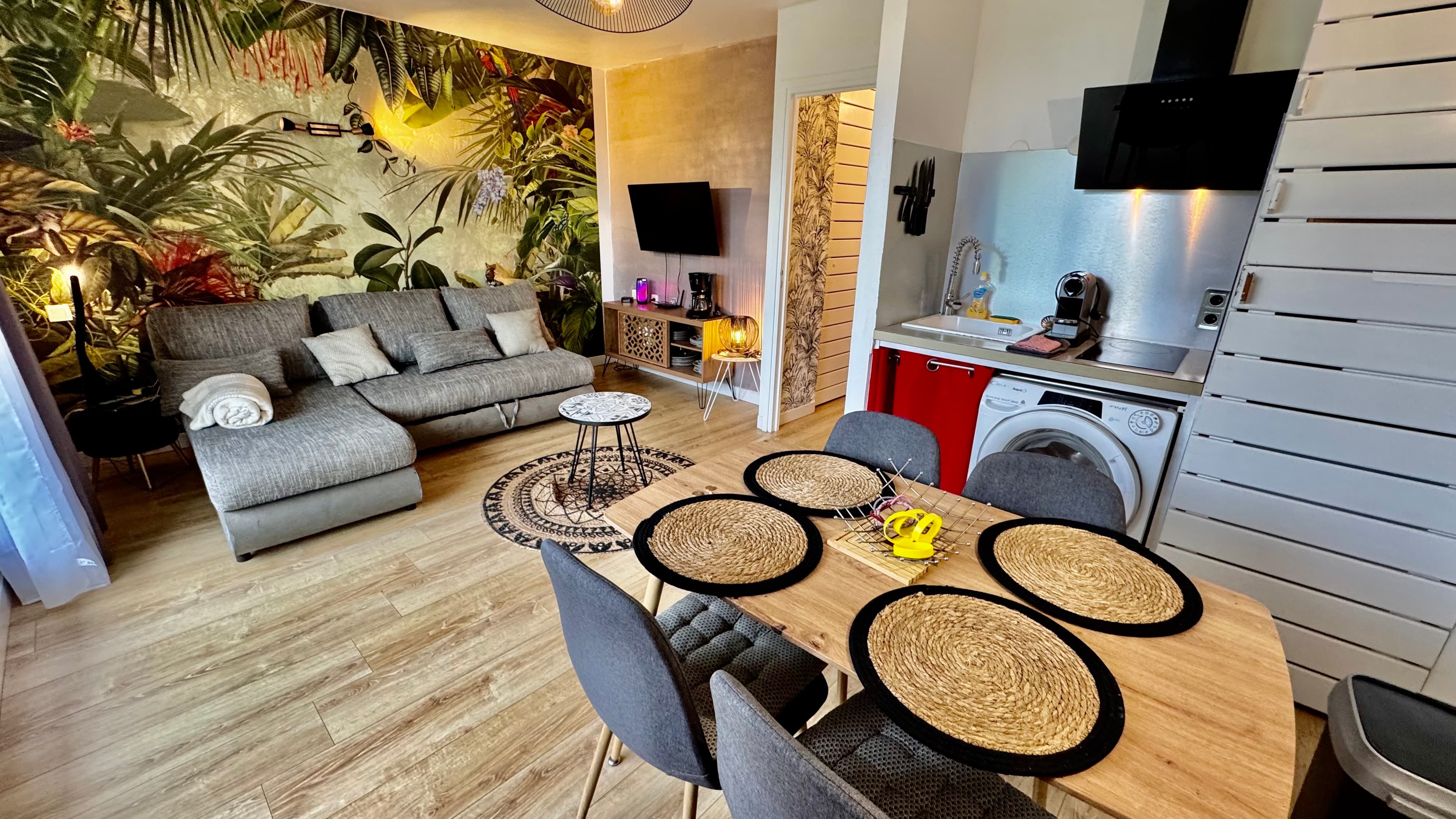 Salon Appartement BIKINI ET MARTINI Résidence MANGANAO
