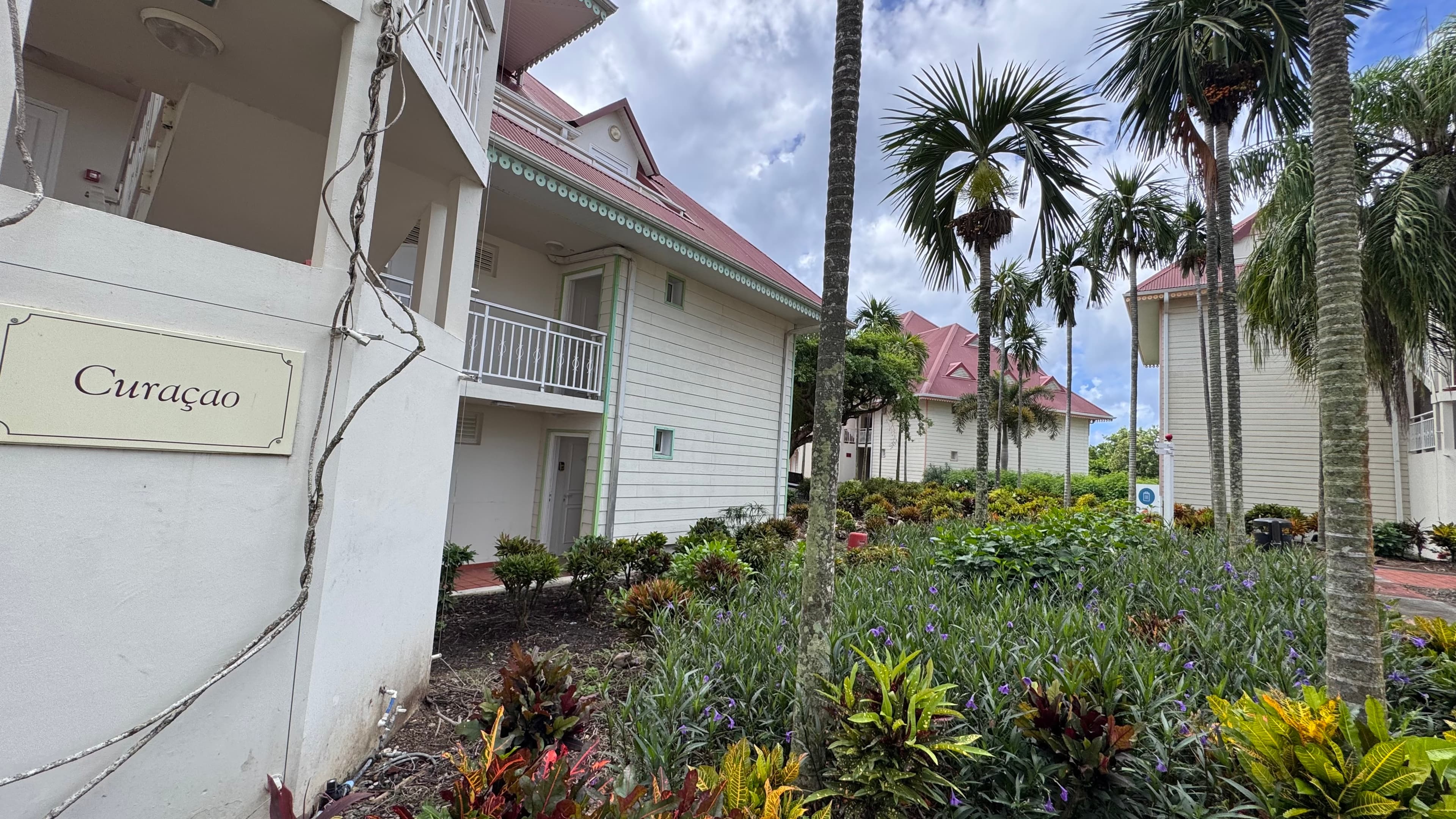 Résidence bâtiment CURAçAO - TI KAZ SOLEY - PIERRE ET VACANCES MARTINIQUE - Conciergerie SHIVAKEY