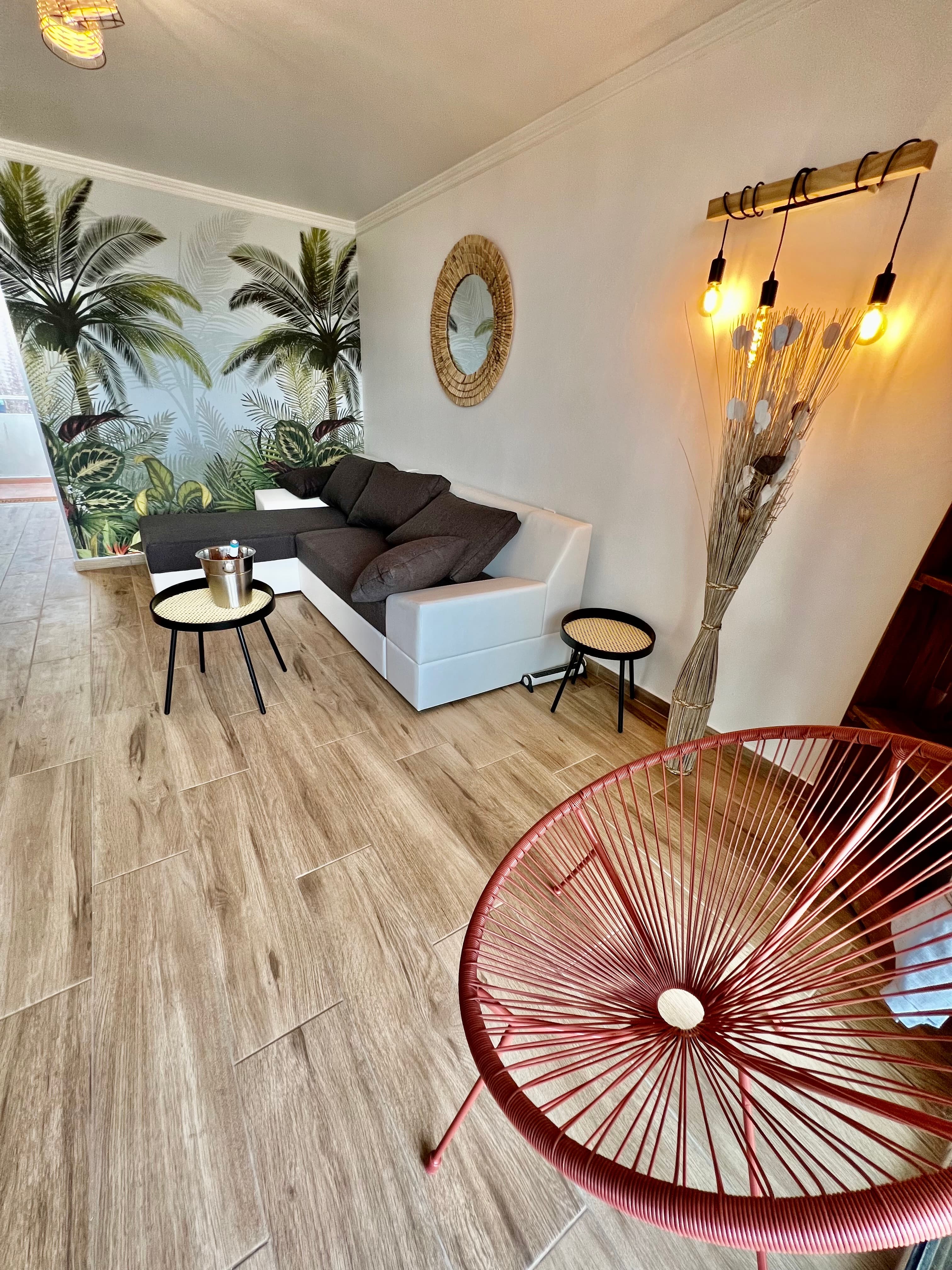 Salon vue 3 - Ti Kaz Coco Douceuw - Pierre et Vacances - Sainte Anne - GUADELOUPE