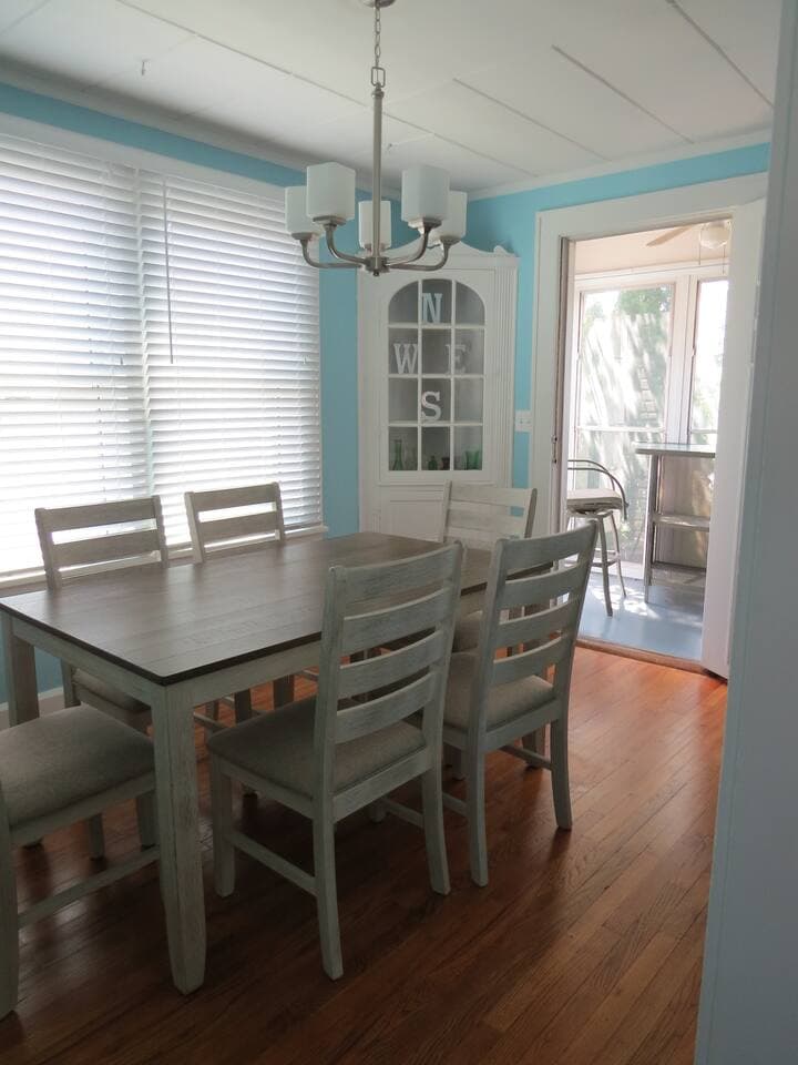 Gallery Image 16