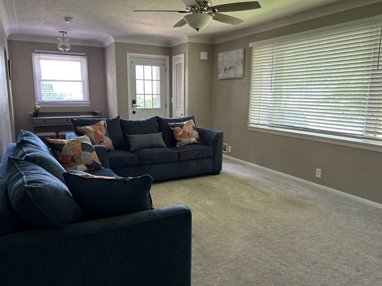 Charming House, just a short walk to downtown