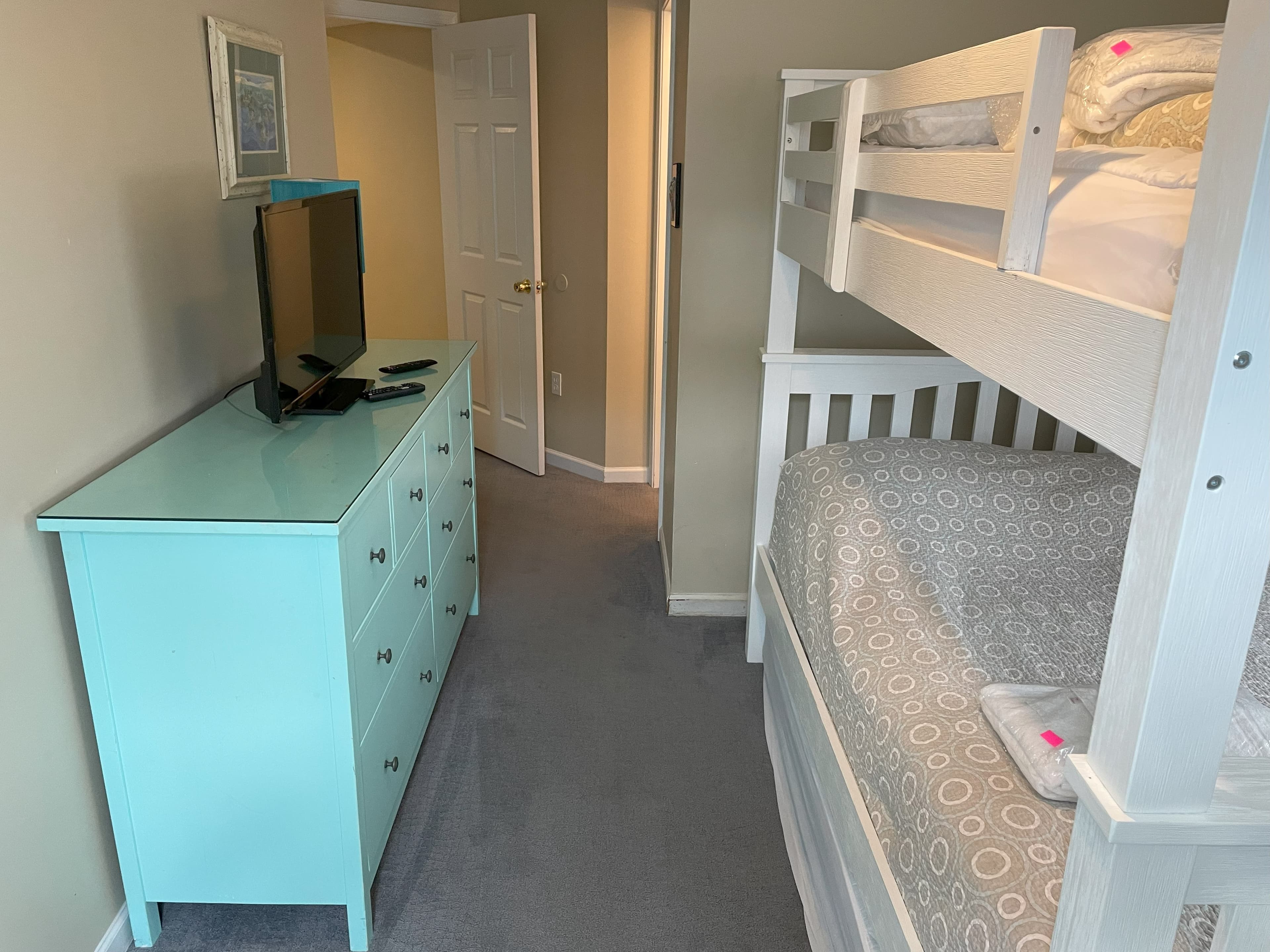 Bedroom 5b