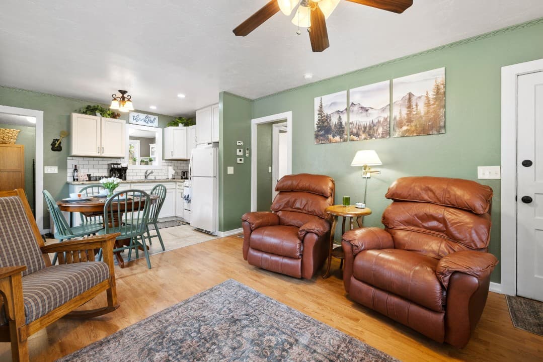 Gallery Image 12