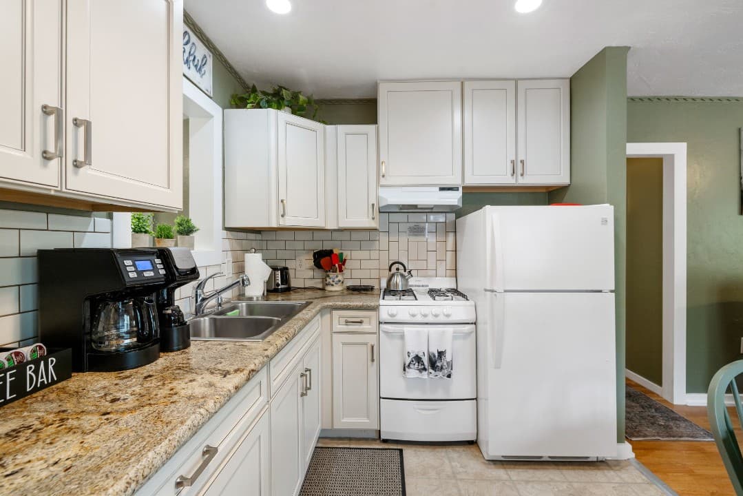 Gallery Image 15