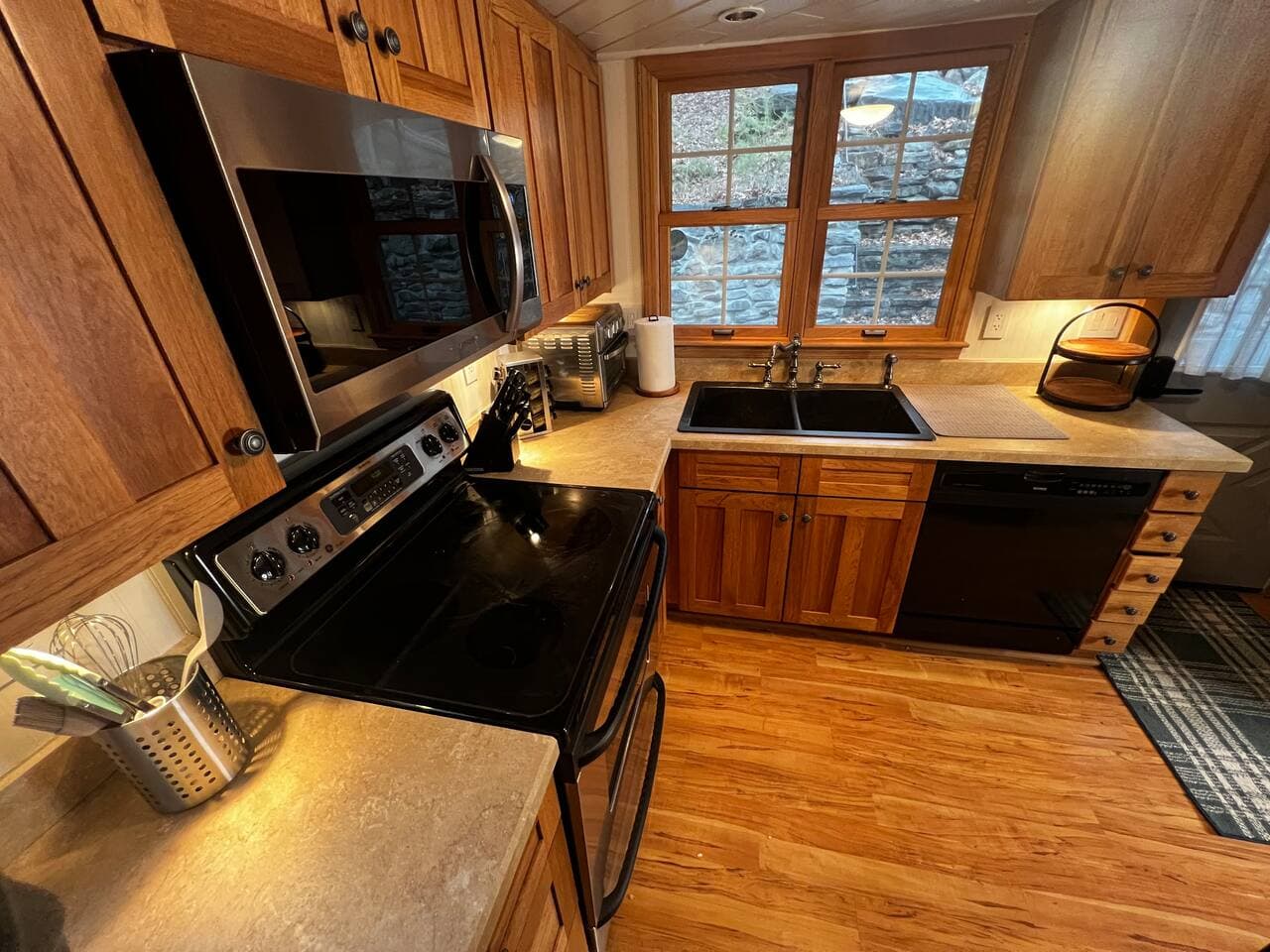 Fully equipped kitchen