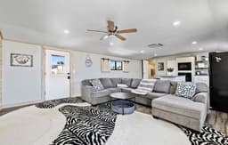 Zebra Ranch 1-BR Cottage | Mtn Vu• Trails•Rqt Ball