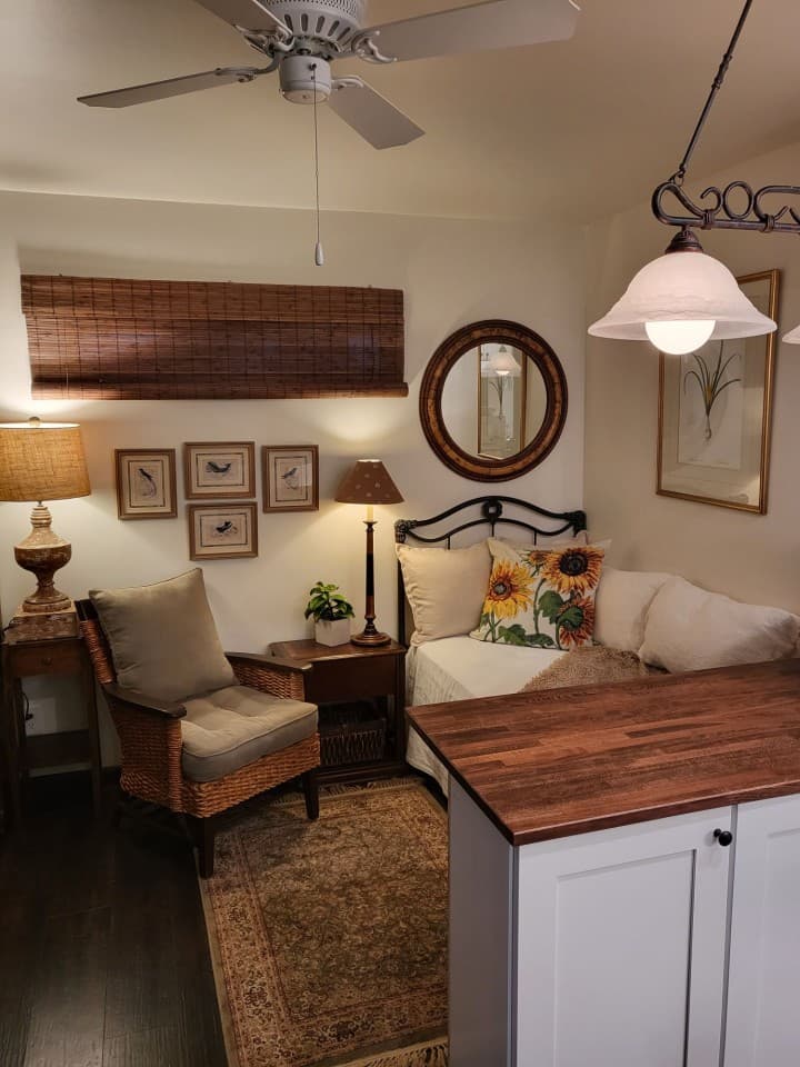 Rockhouse Dells Studio 1-BR Studio|In Dells•Trails