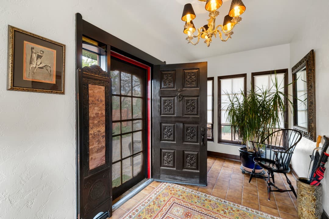 Gallery Image 6