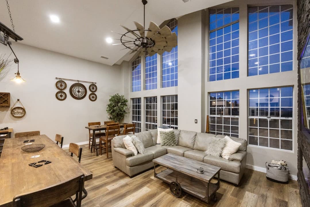 Gallery Image 15