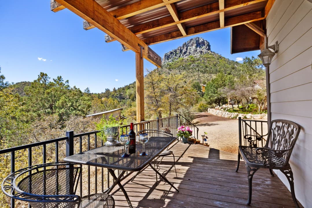 Thumbe Butte 2-BR Chalet | Mtn Views•5min Wsky Row