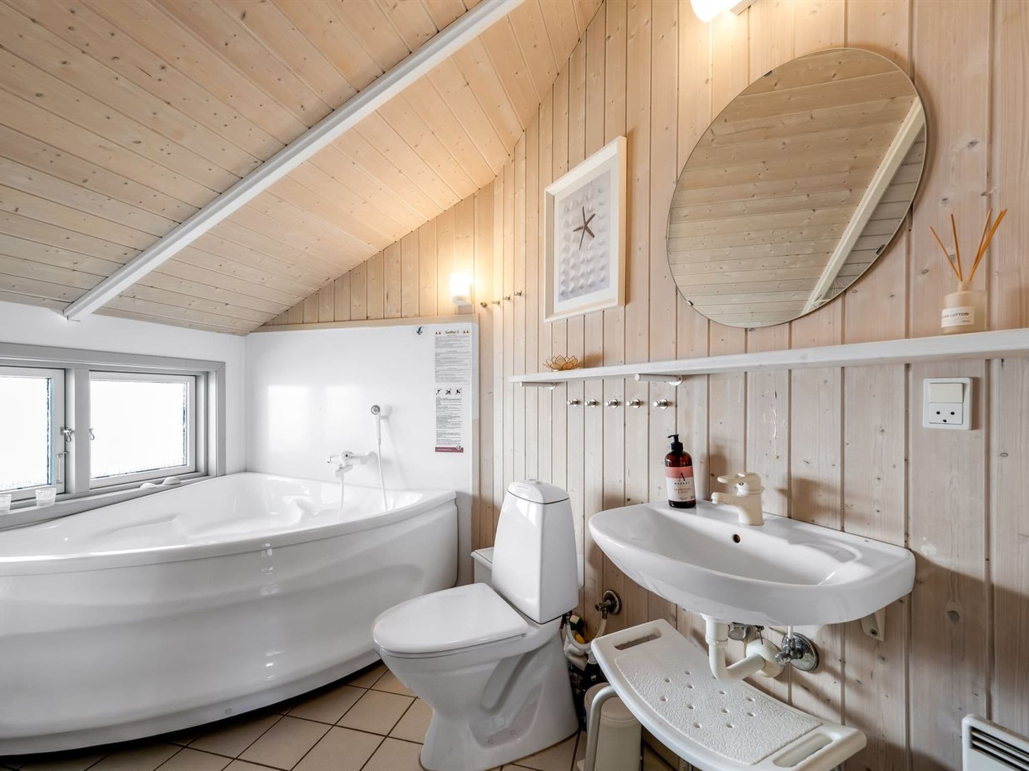 Bathroom / Wellness