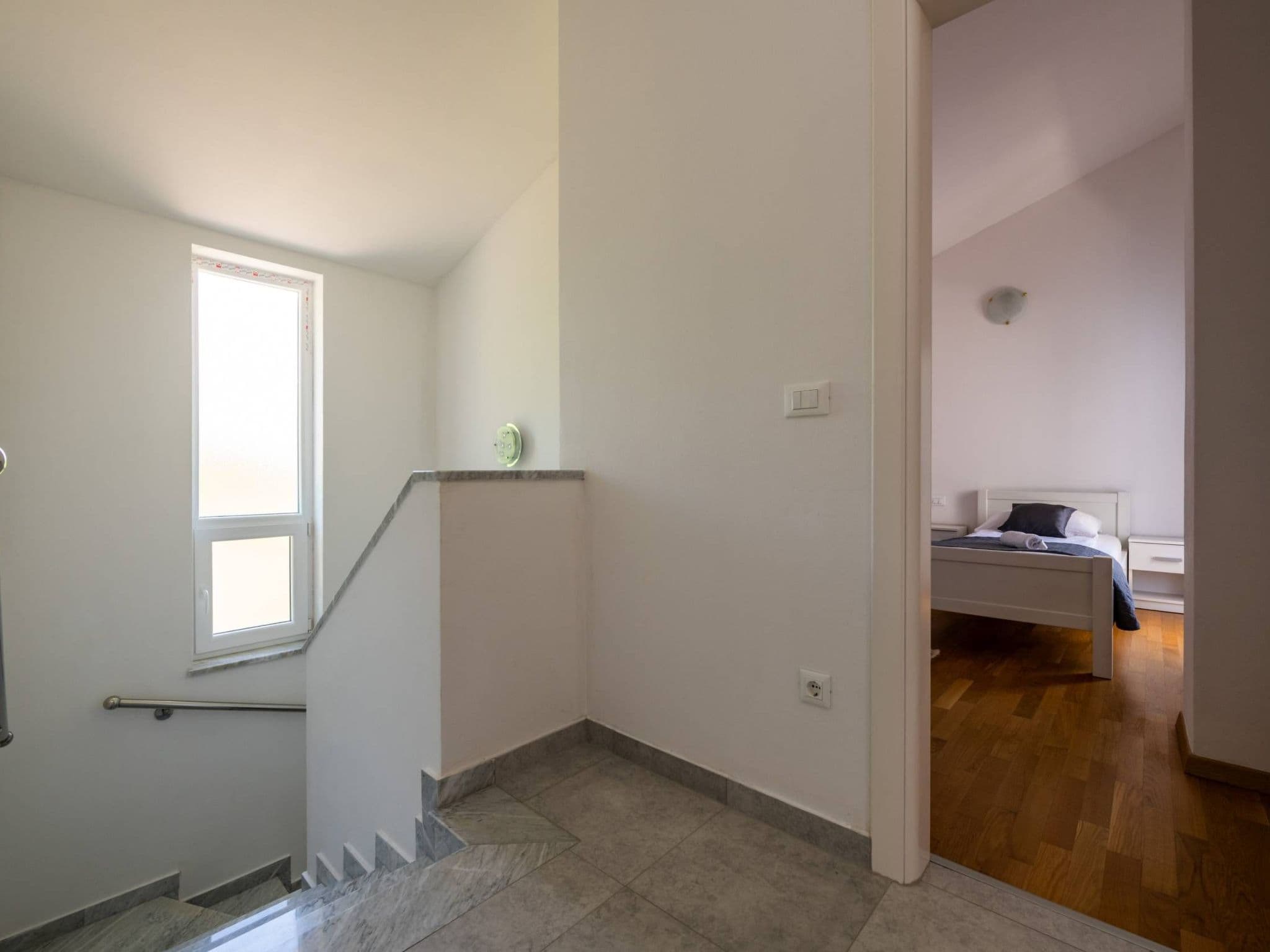 Gallery Image 36