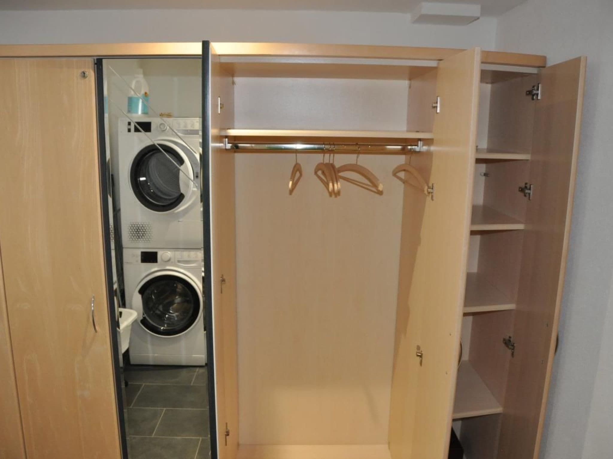 Gallery Image 15