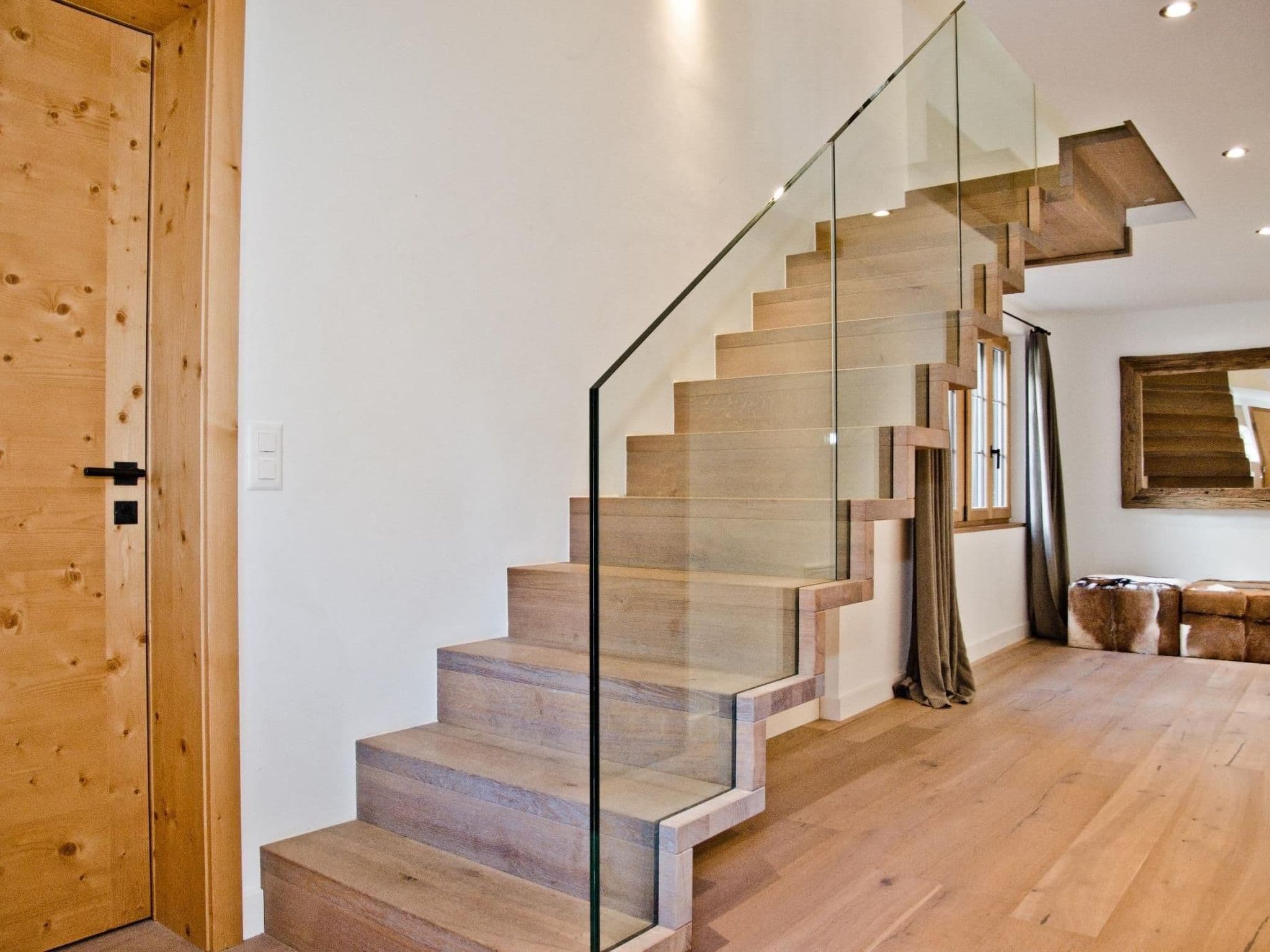 Gallery Image 13