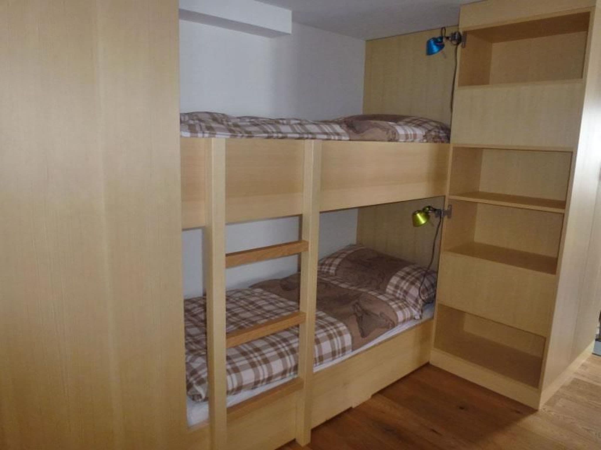 Gallery Image 12
