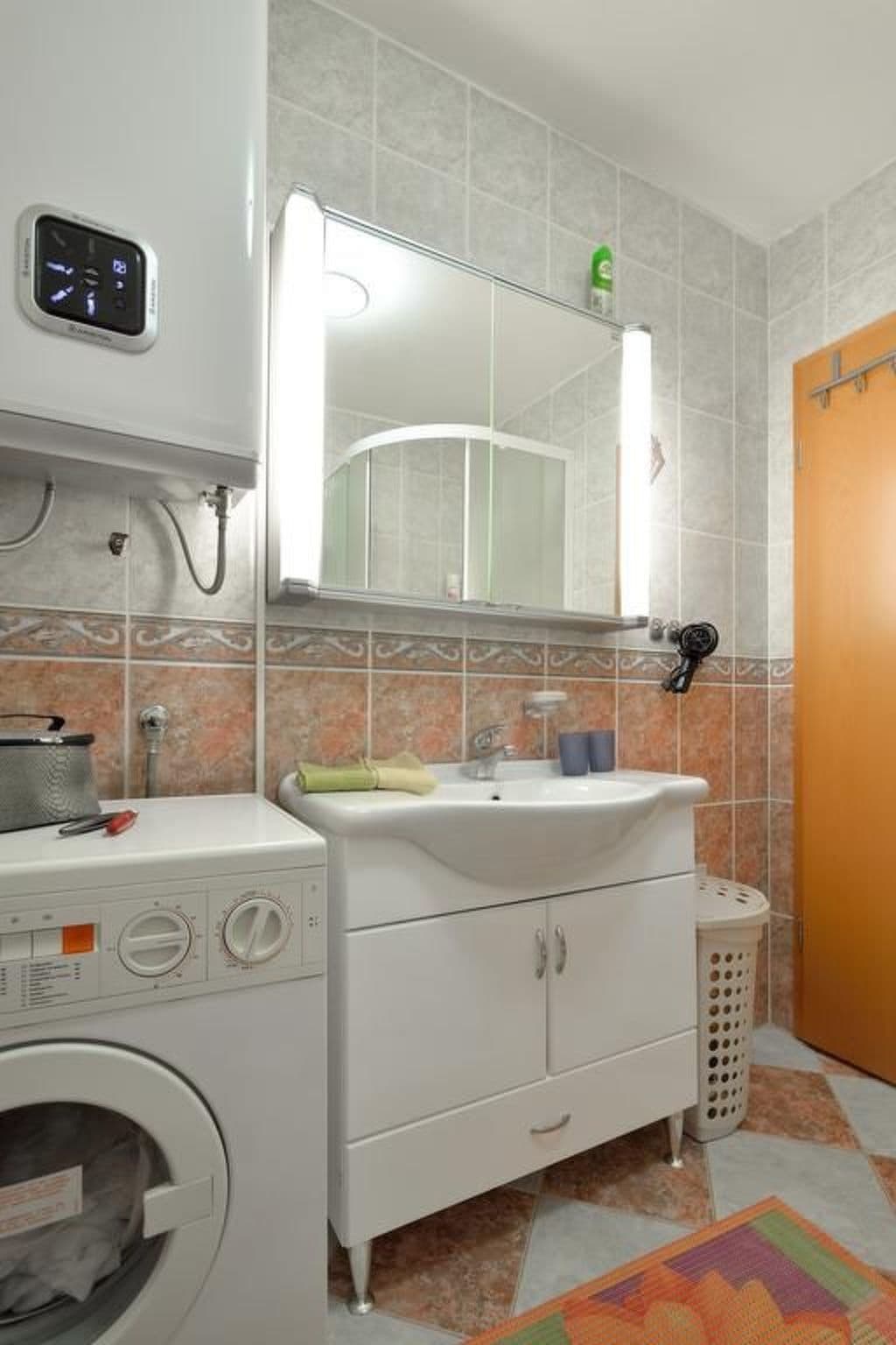 Gallery Image 15