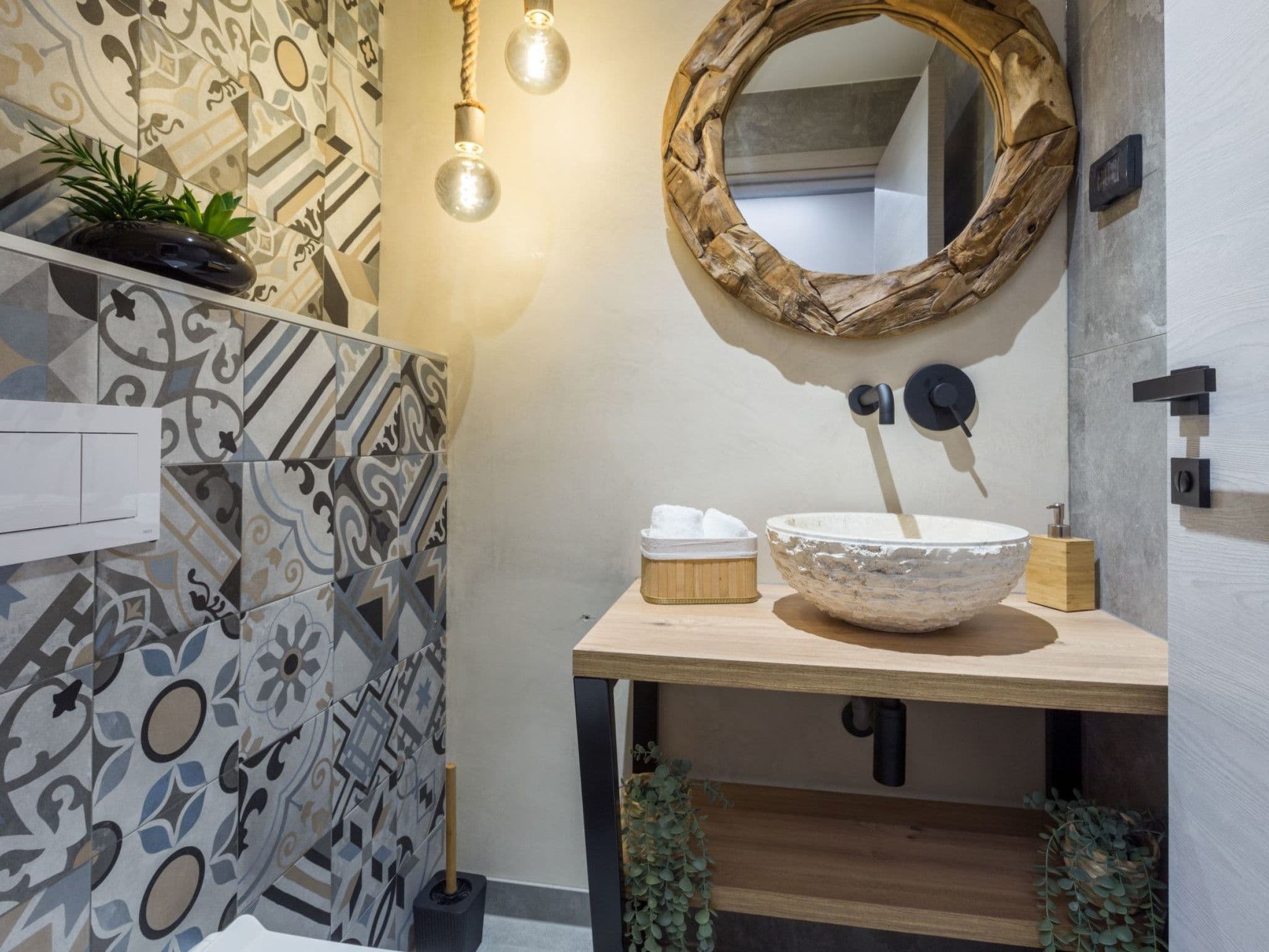 Bathroom / Wellness