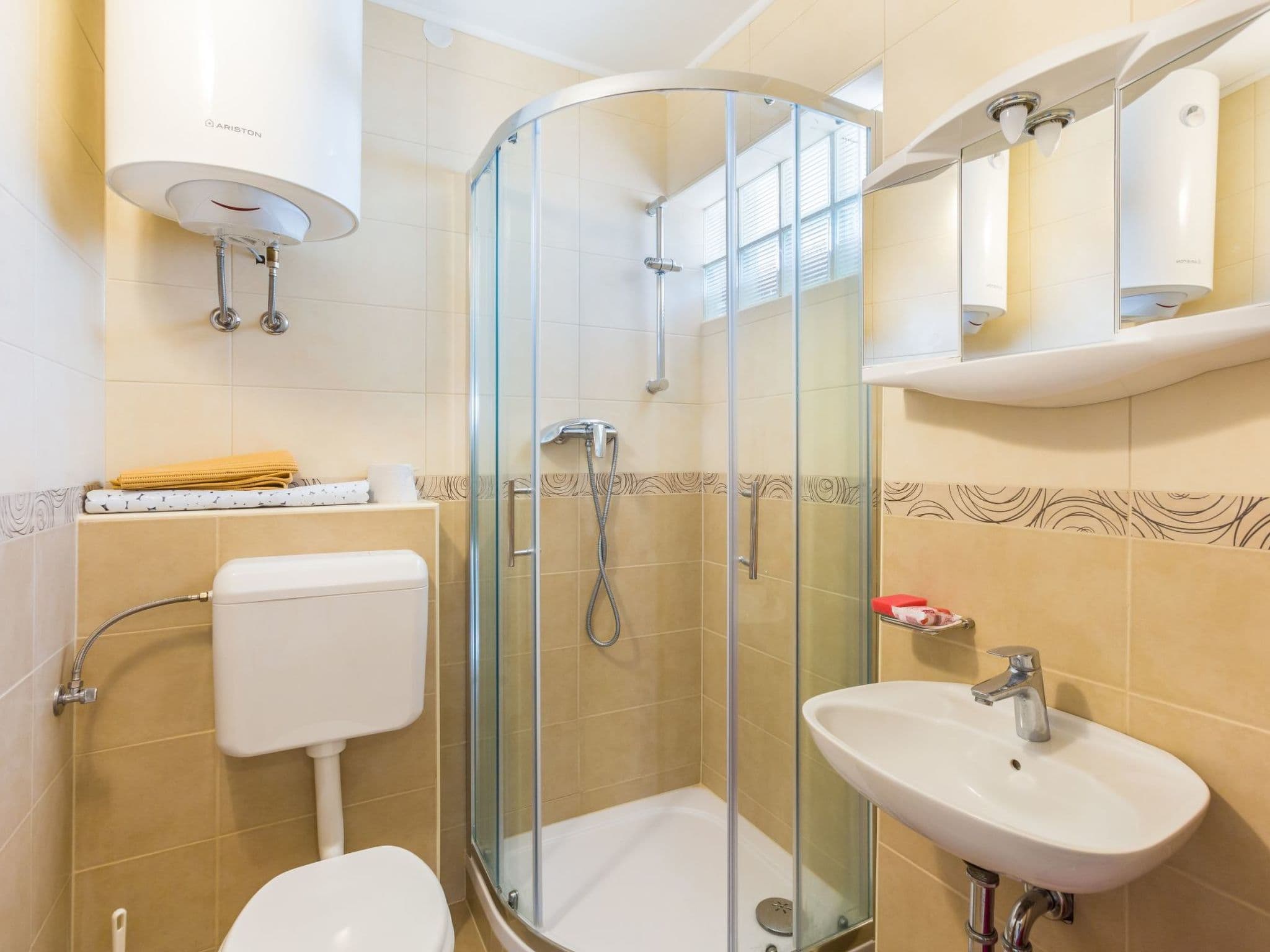 Bathroom / Wellness