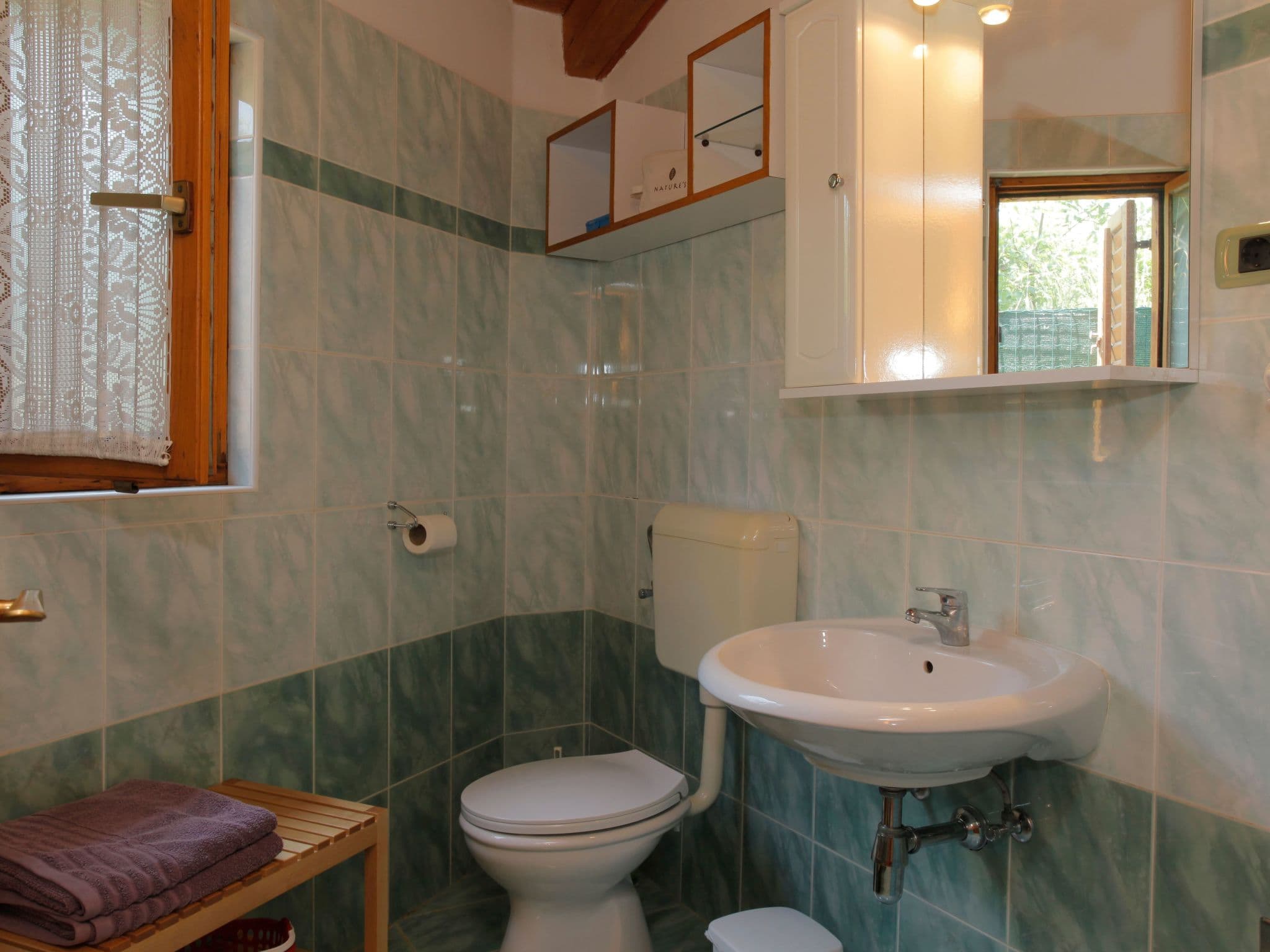 Bathroom / Wellness