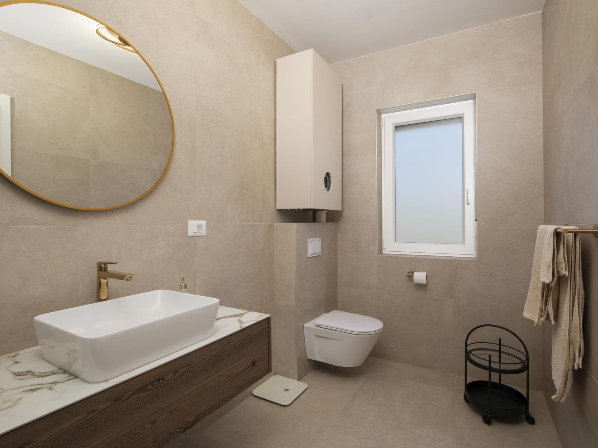 Bathroom / Wellness