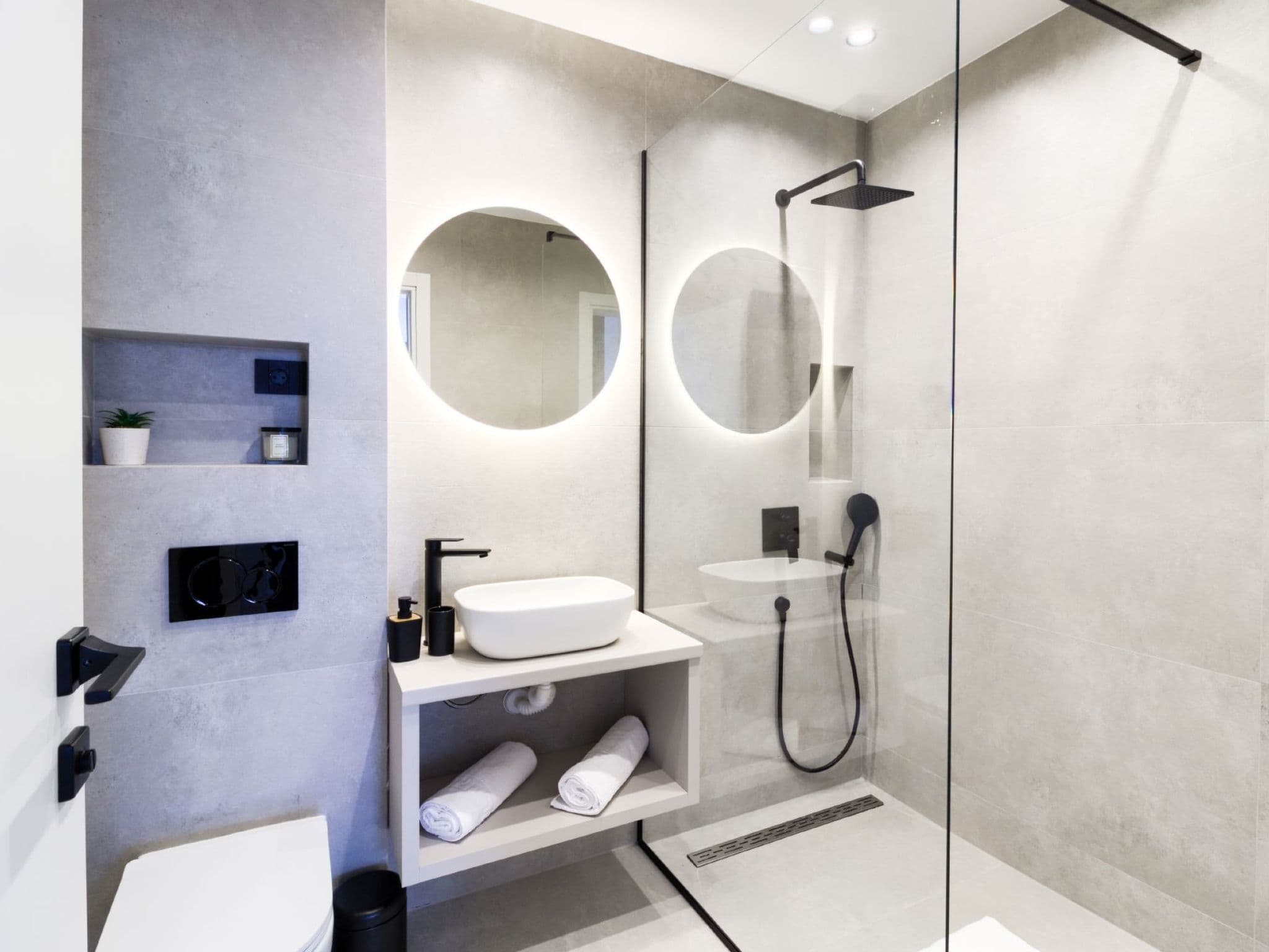 Bathroom / Wellness