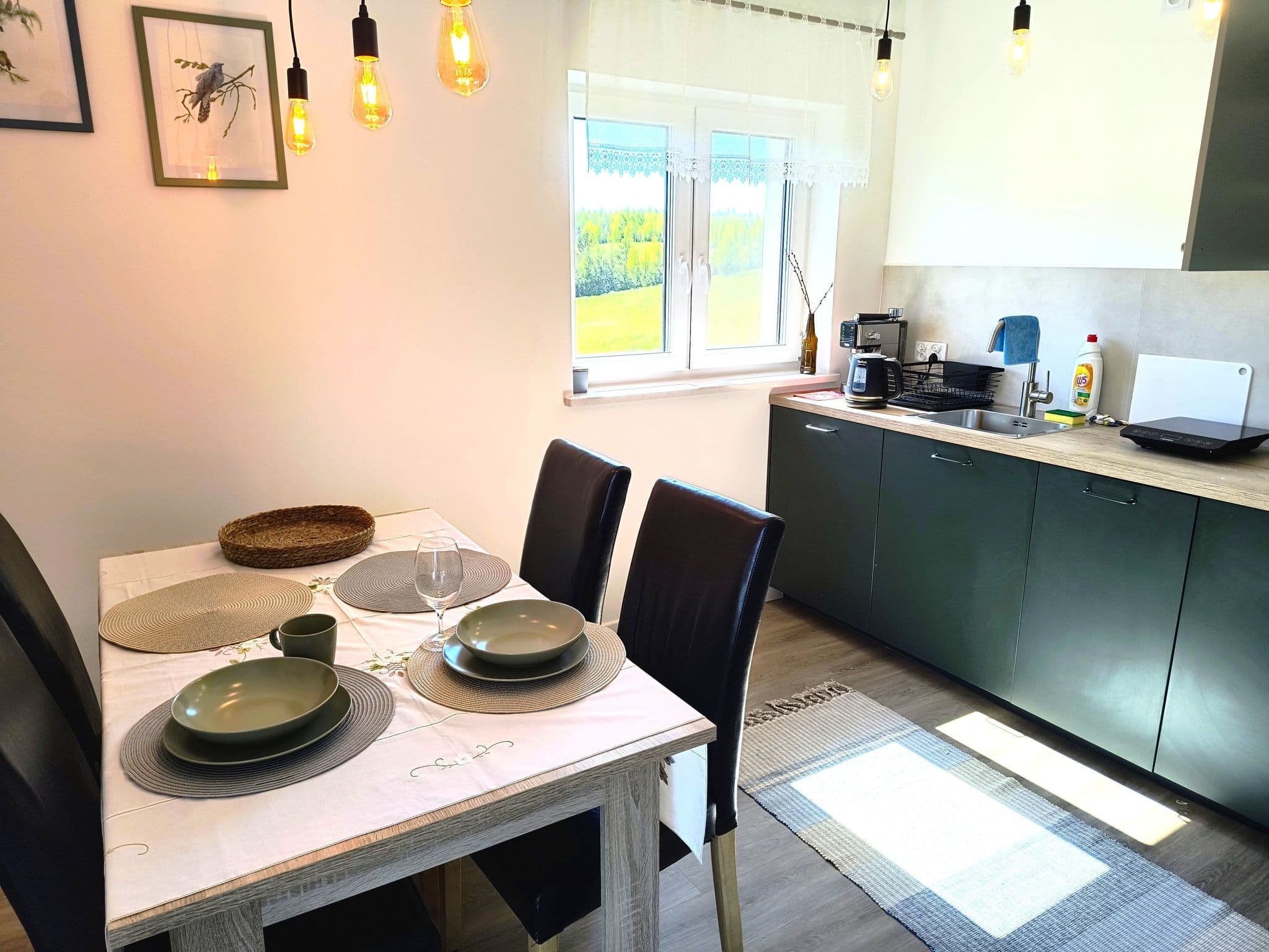 Kitchen / Dining Room