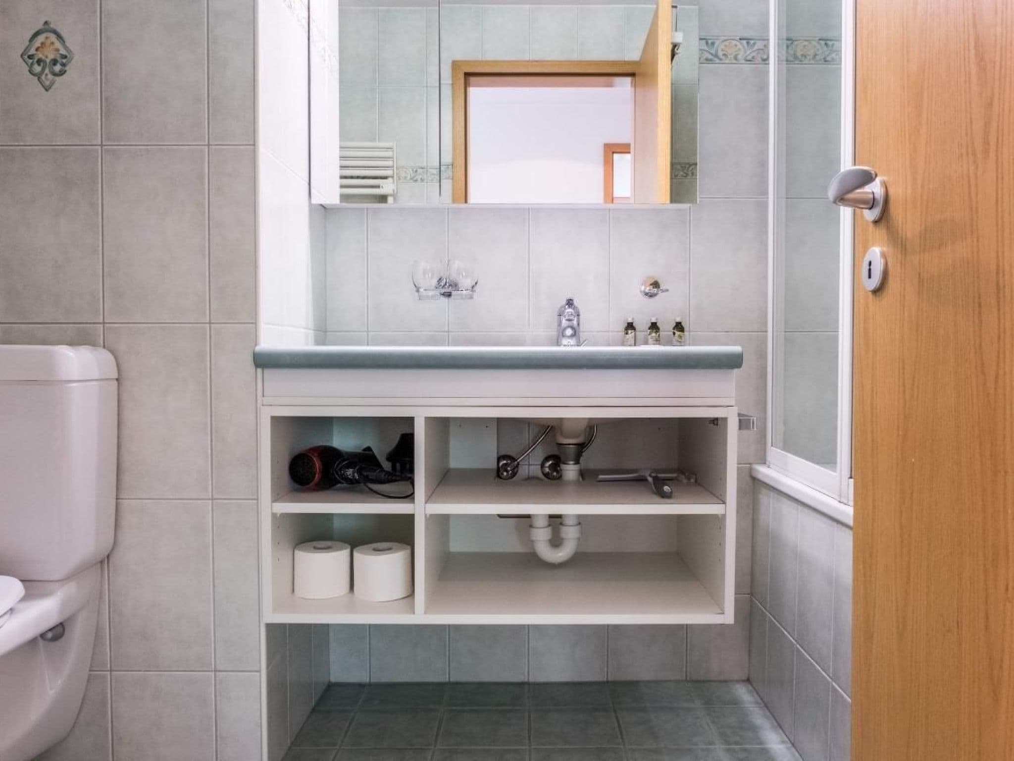 Gallery Image 6