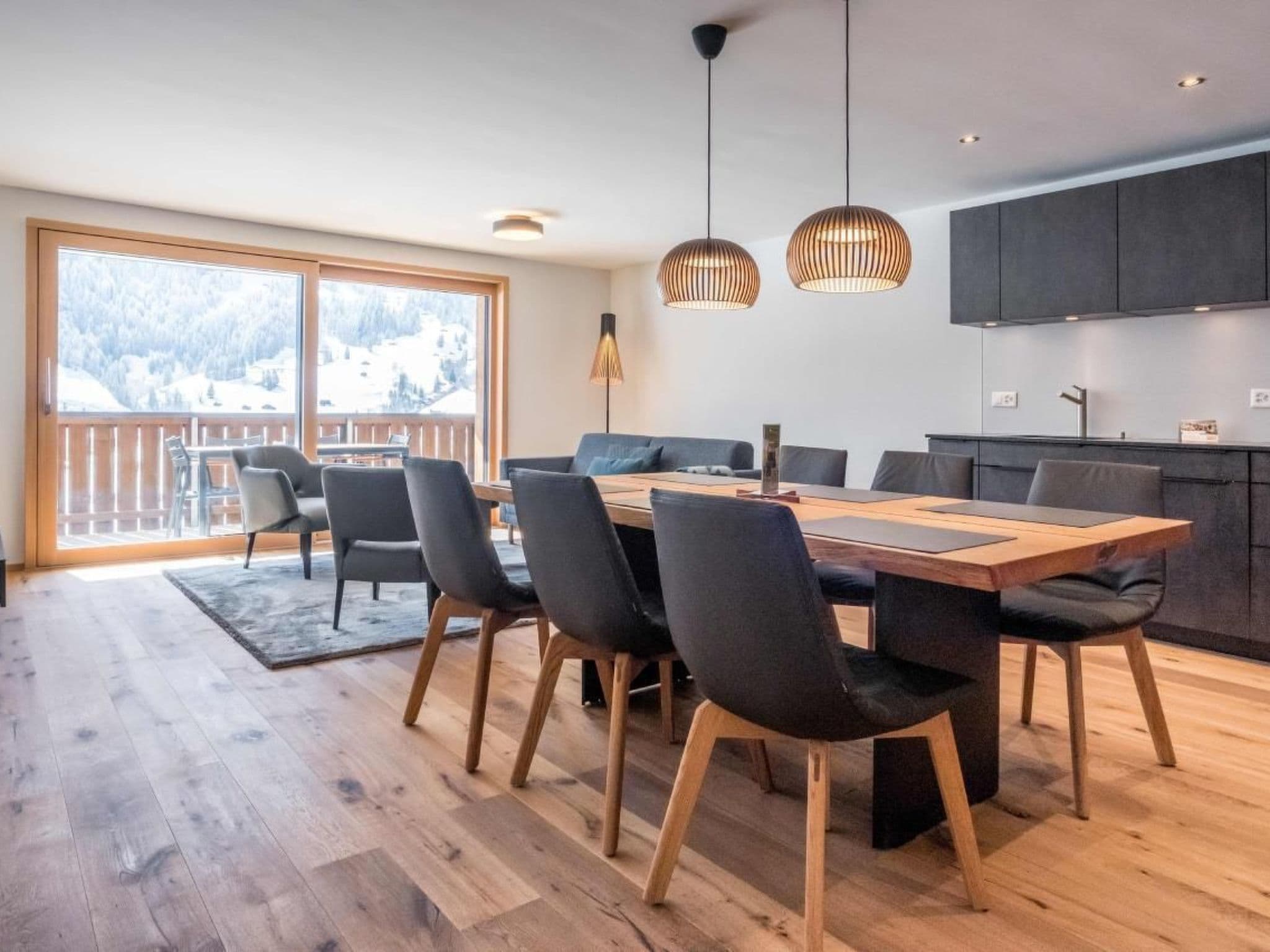 Kitchen / Dining Room