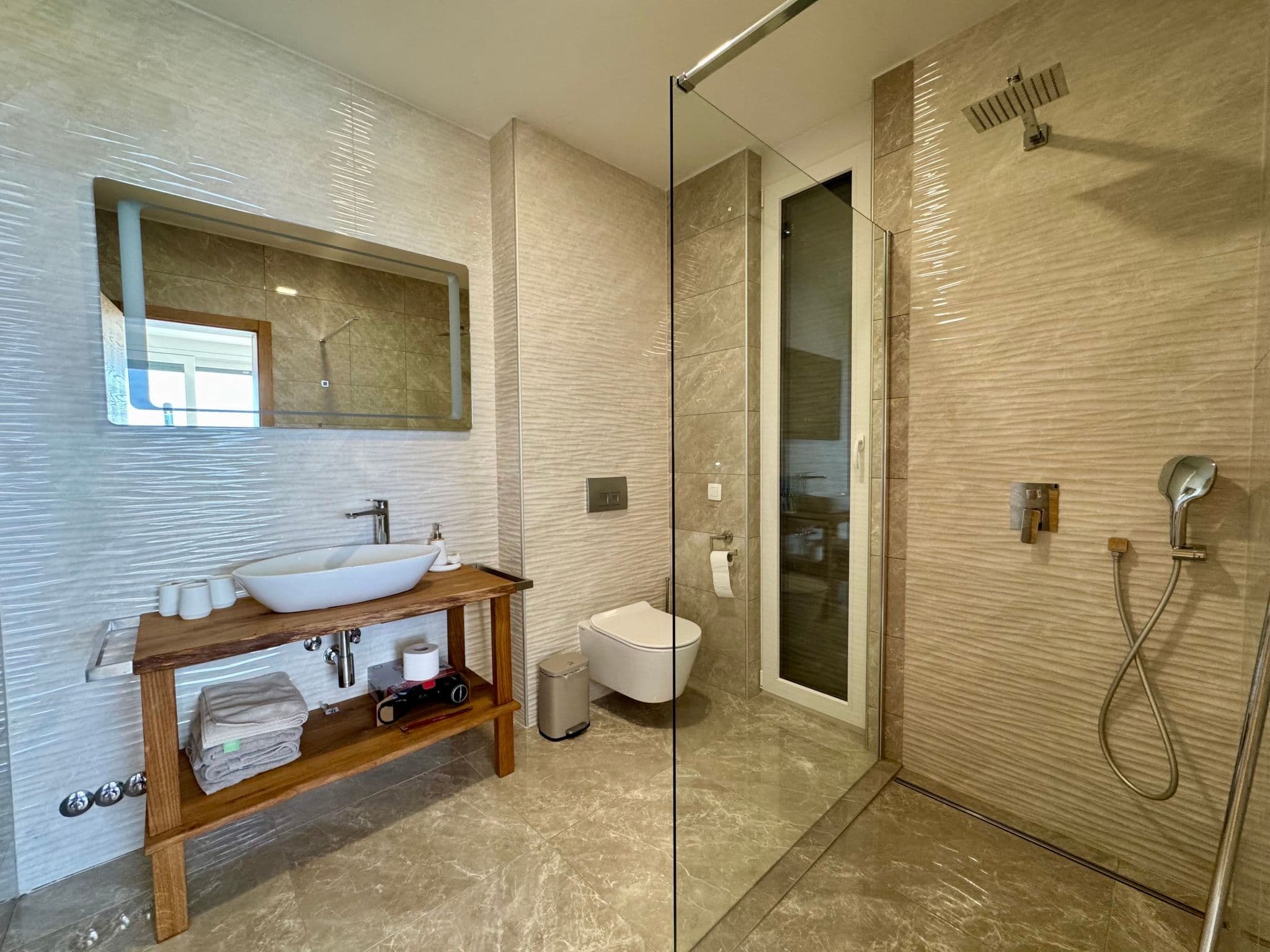 Bathroom / Wellness