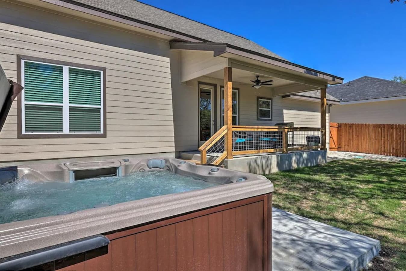 Backyard | Private Hot Tub