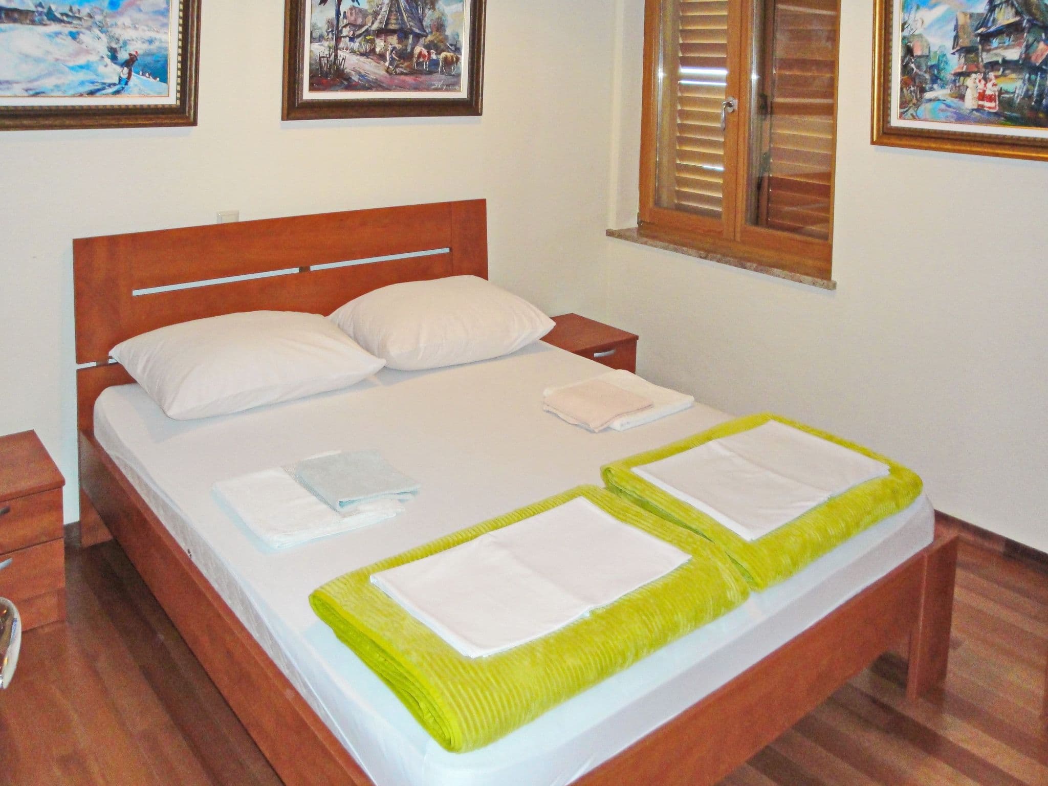 Gallery Image 15