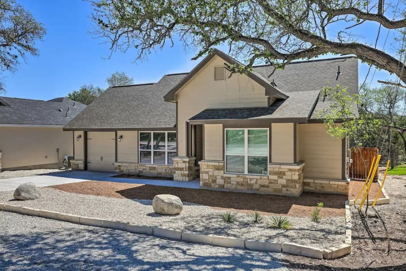 Exterior | Private Entrance | Keyless Entry