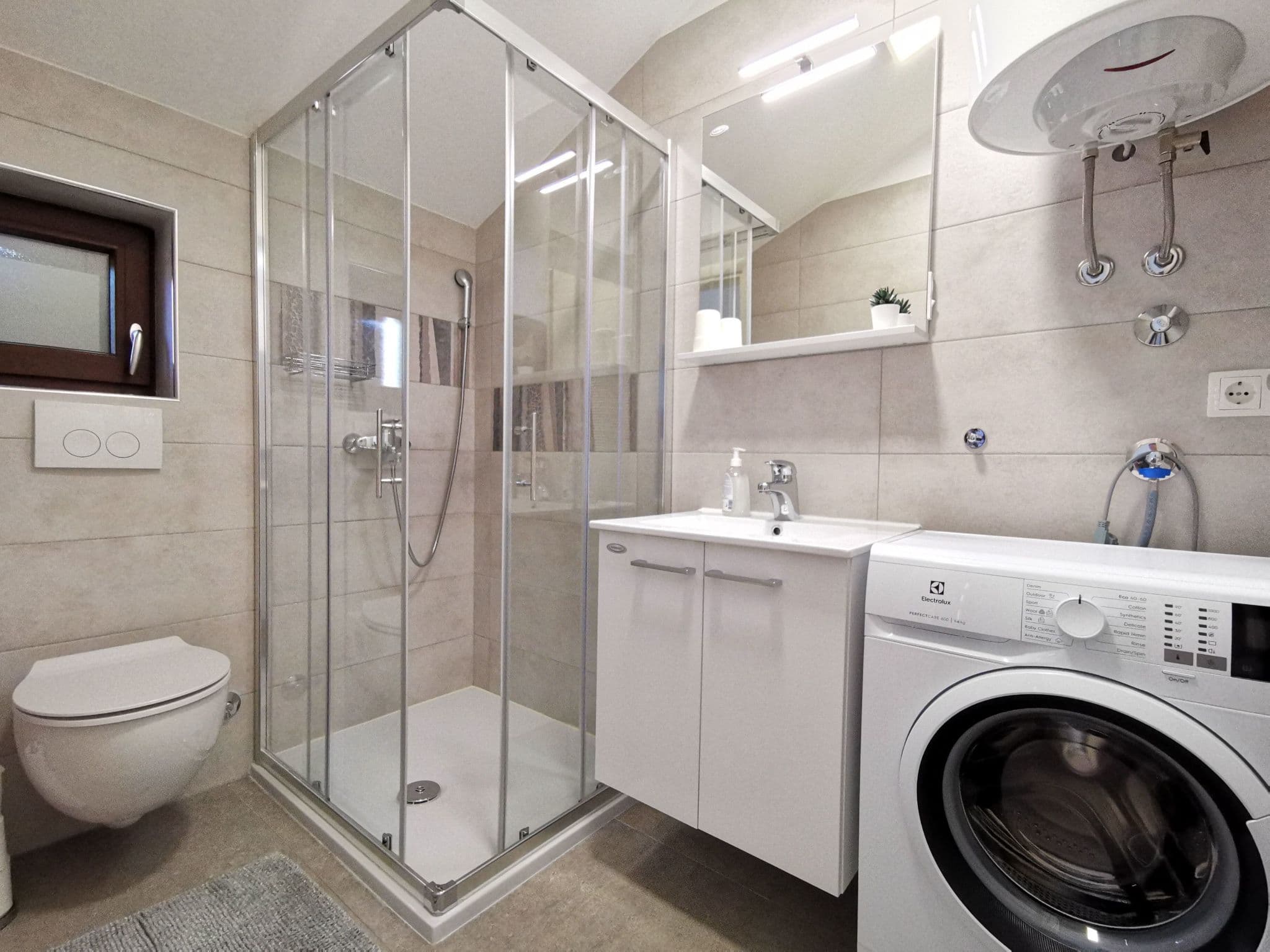 Bathroom / Wellness