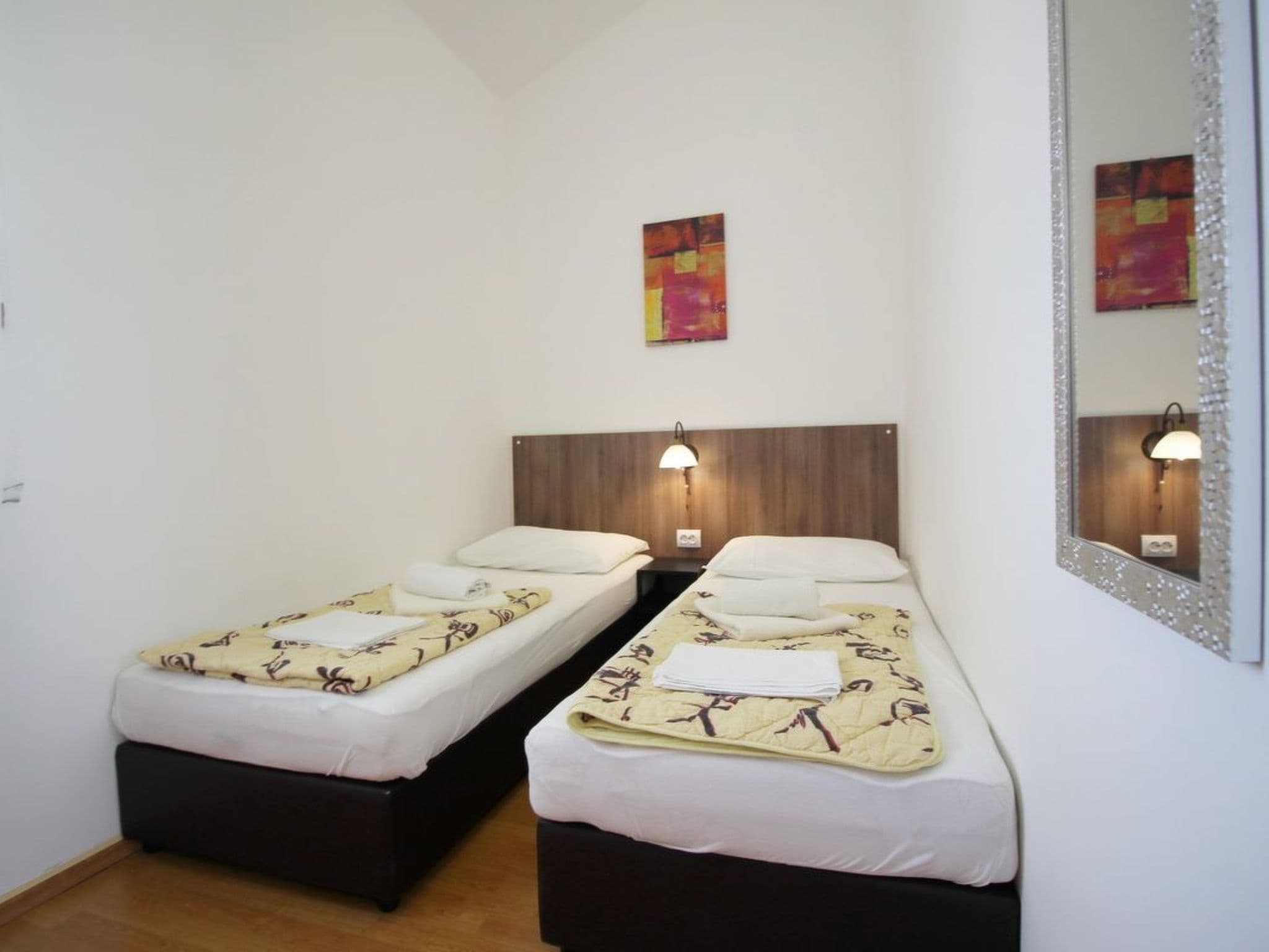 Gallery Image 15