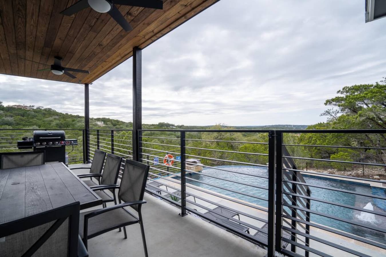 Another view of the pool and surroundings.