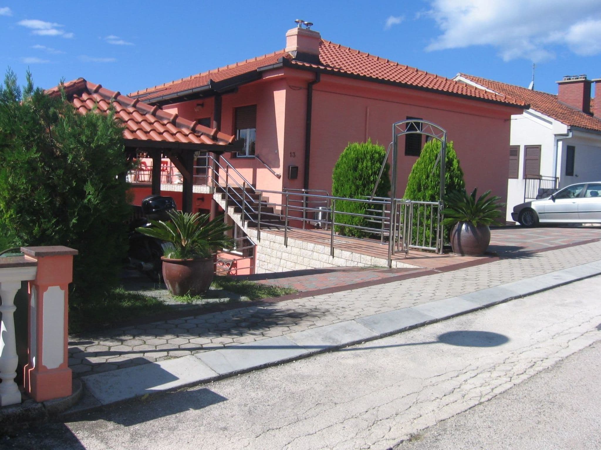 Gallery Image 17