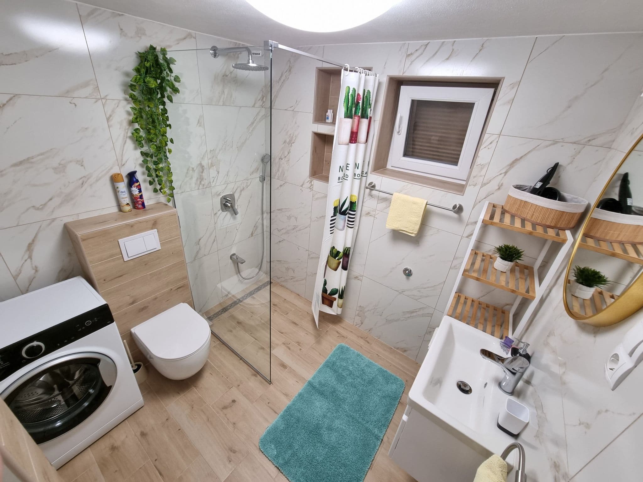 Bathroom / Wellness