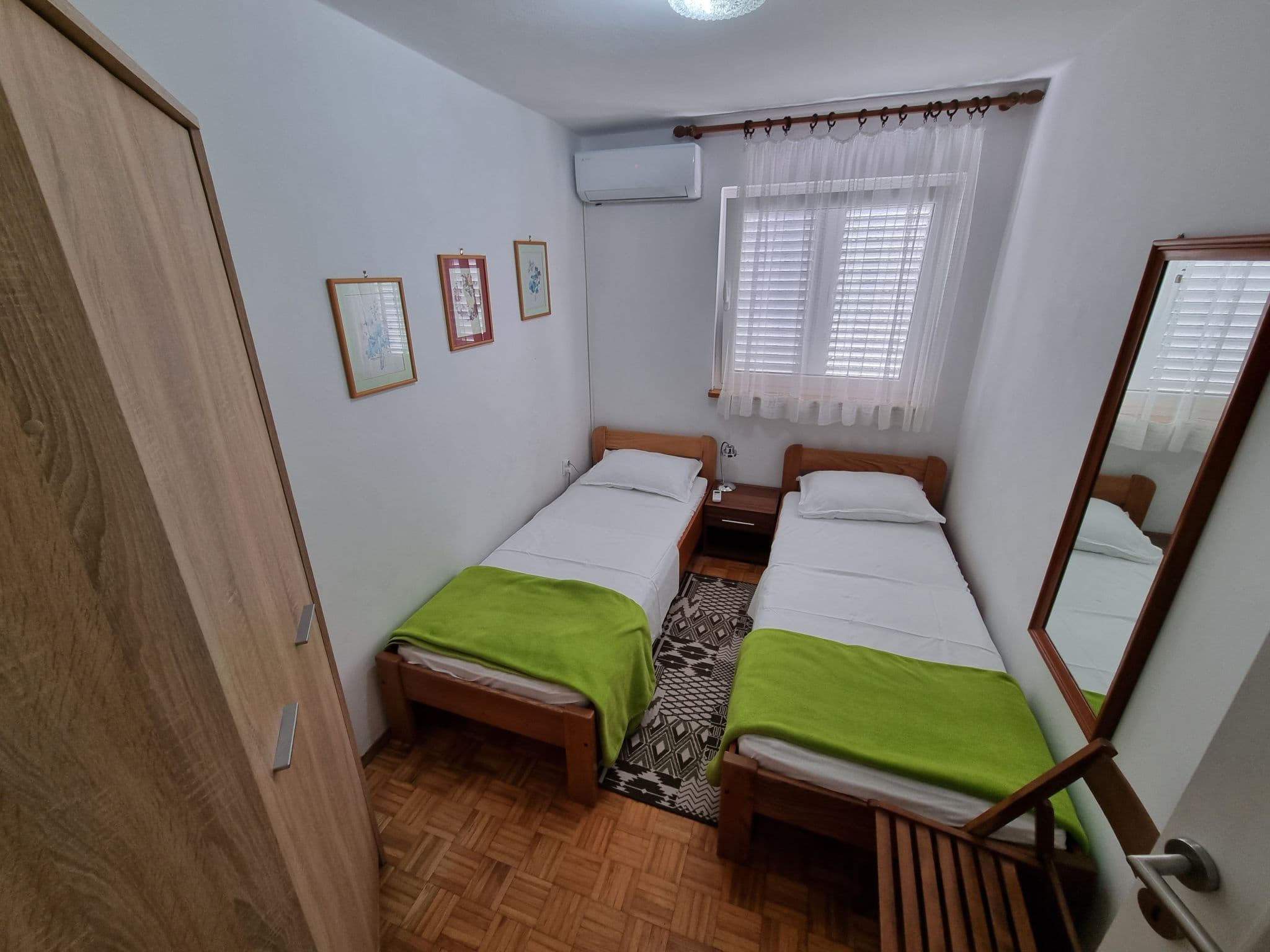 Gallery Image 18